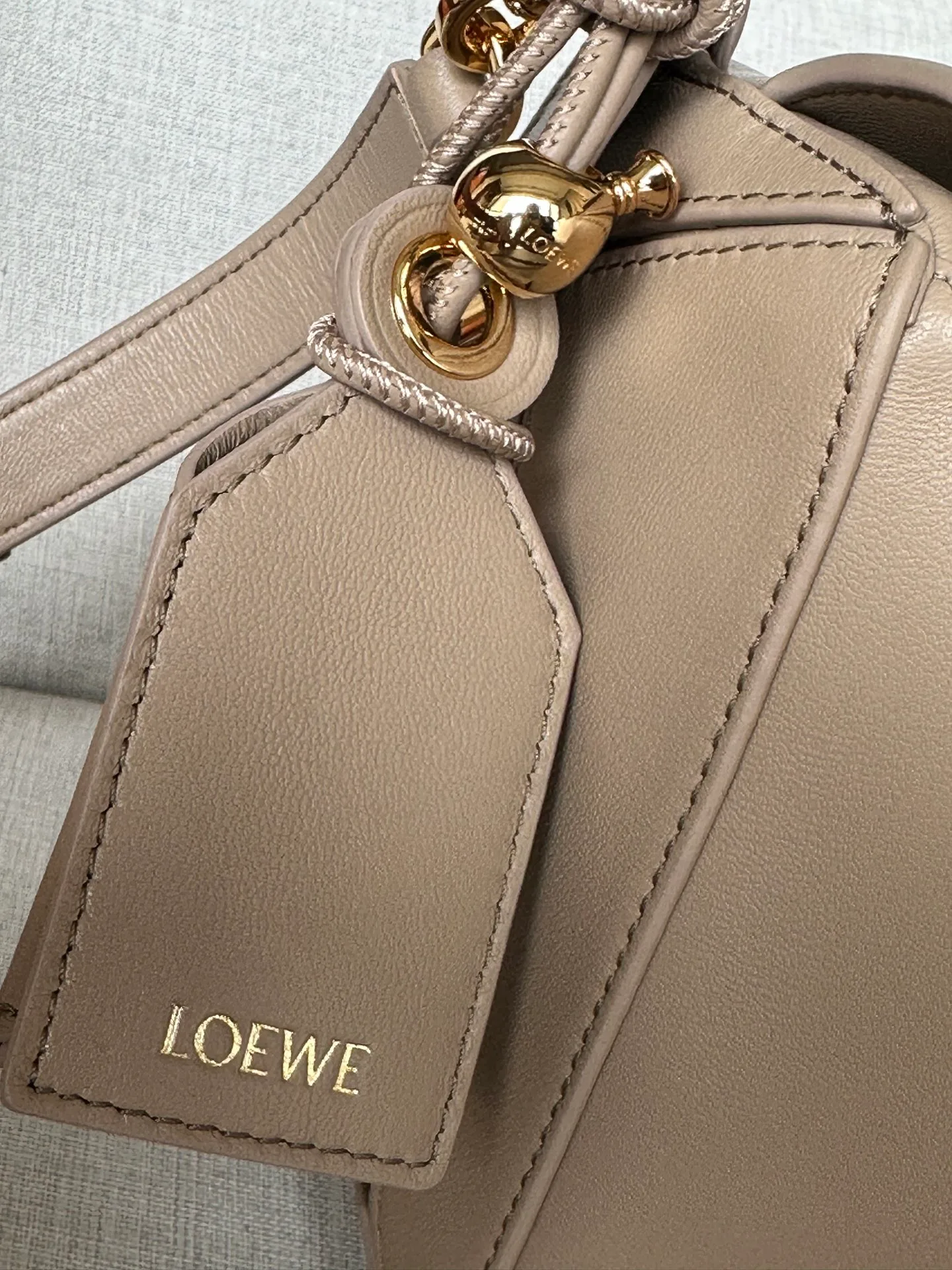 Классические Сумки Женские Loewe 11675867