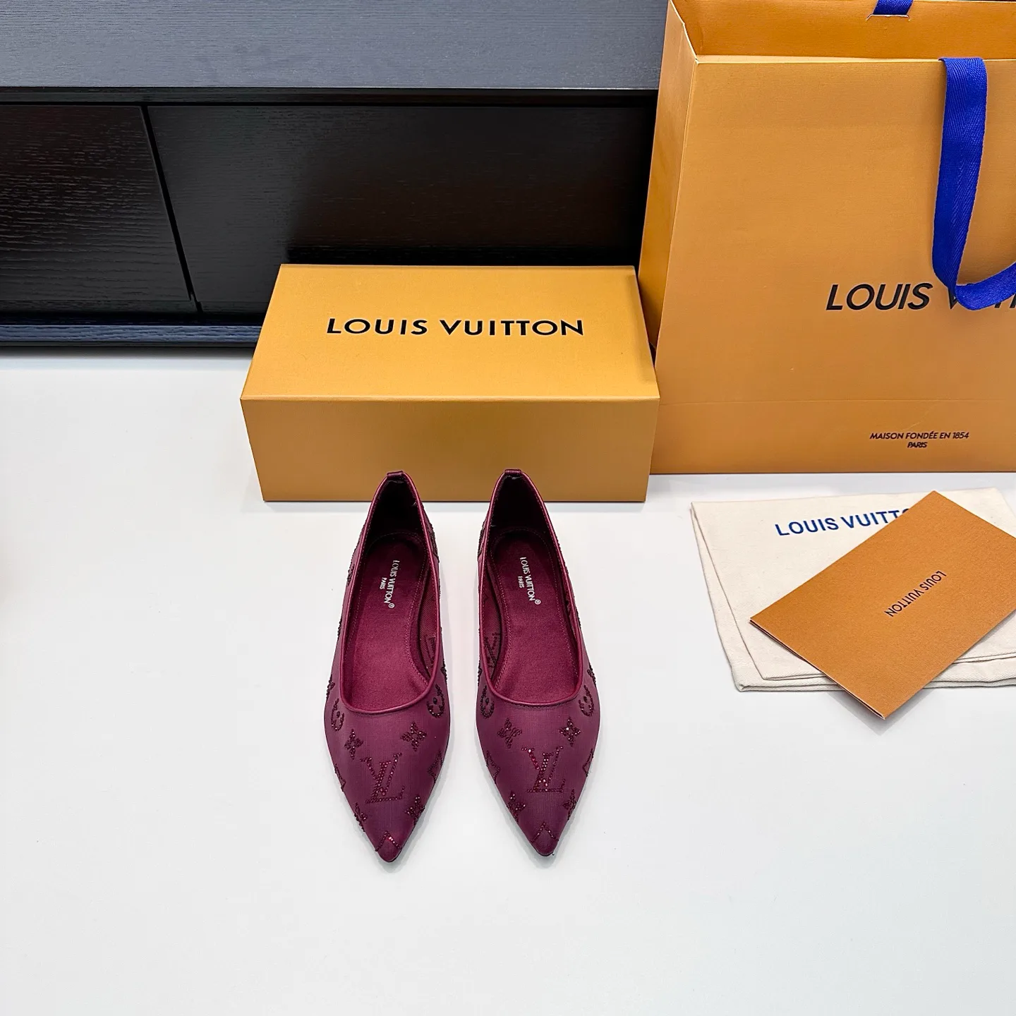 Туфли Женские Louis Vuitton 11419704