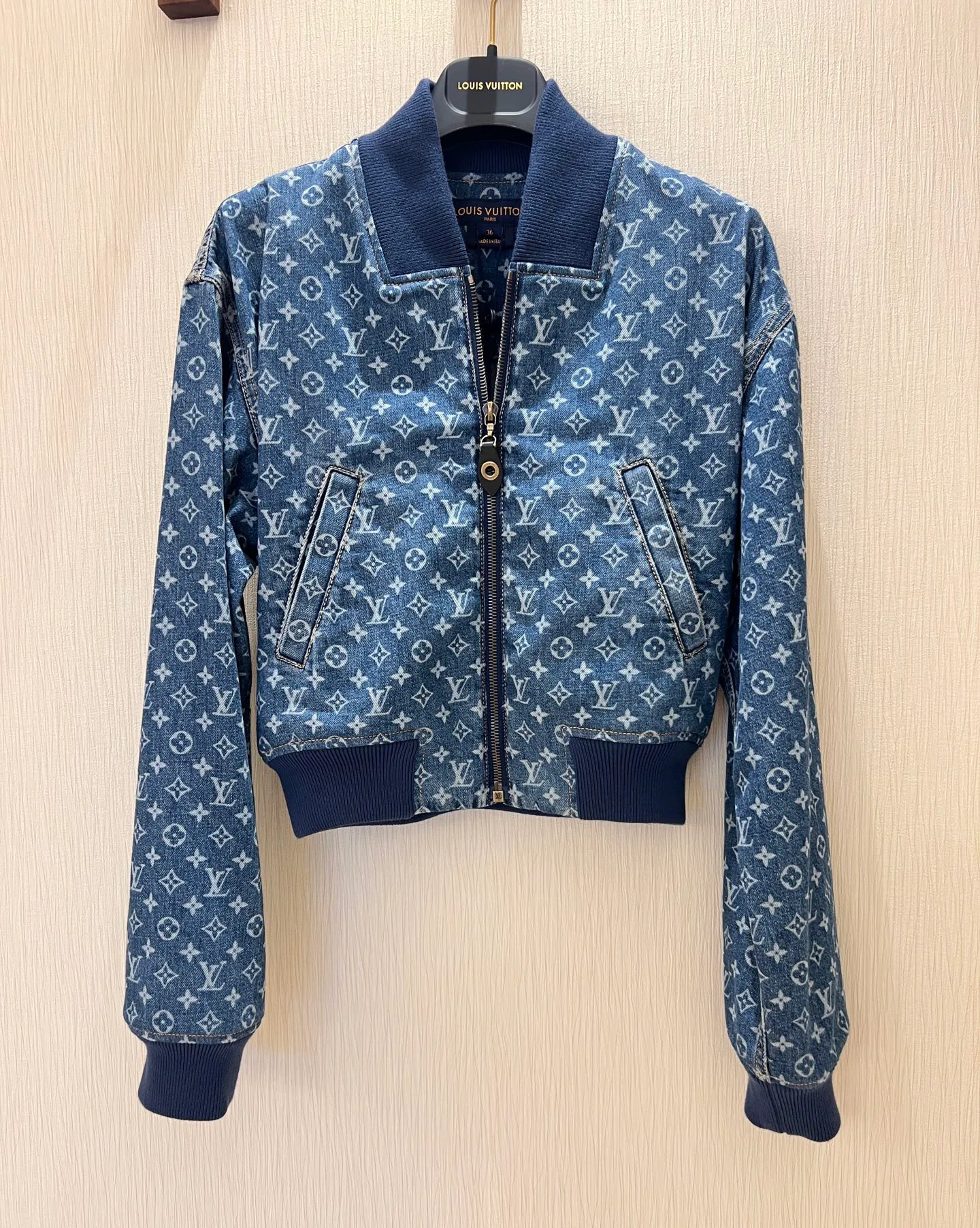 Костюмы Женские Louis Vuitton 2260938