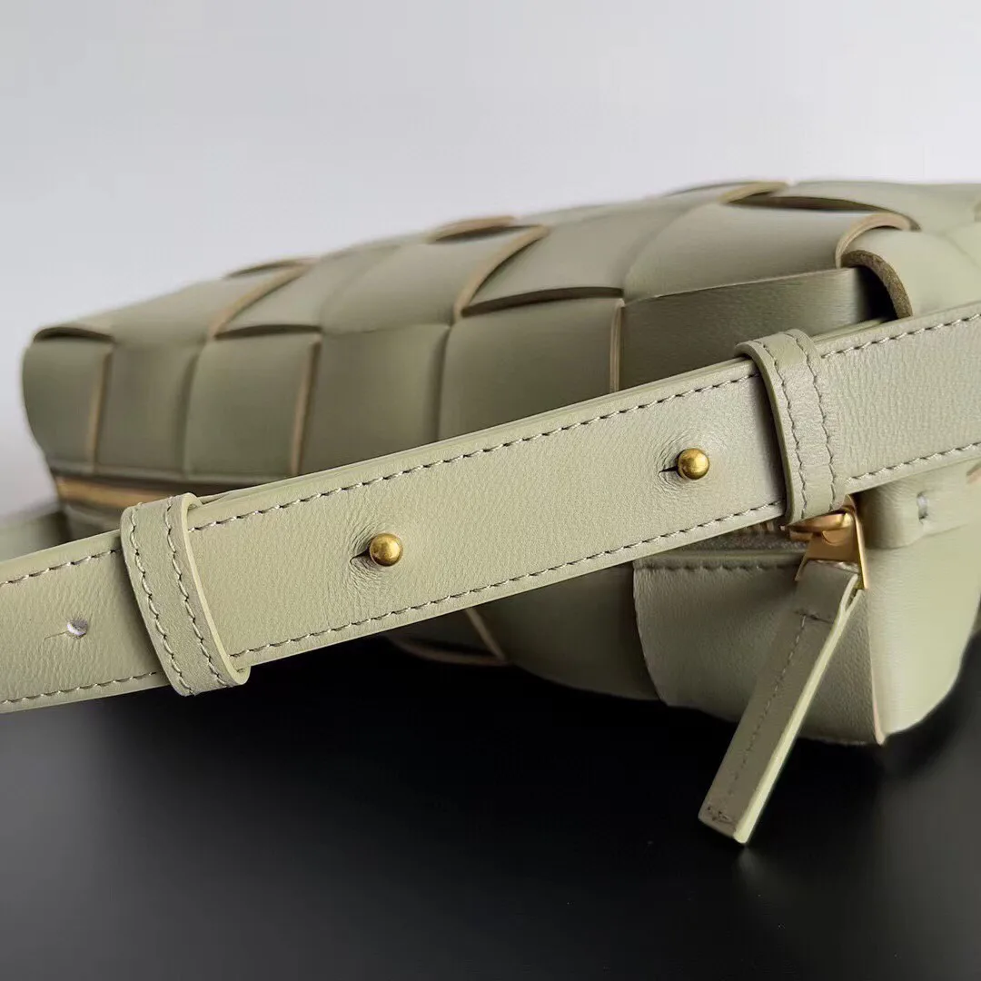 Сумки На Ремне Женские Bottega Veneta 11922462