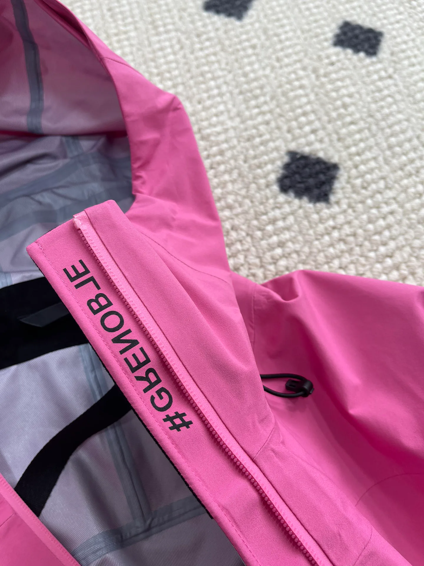 Куртки Женские Moncler 6920