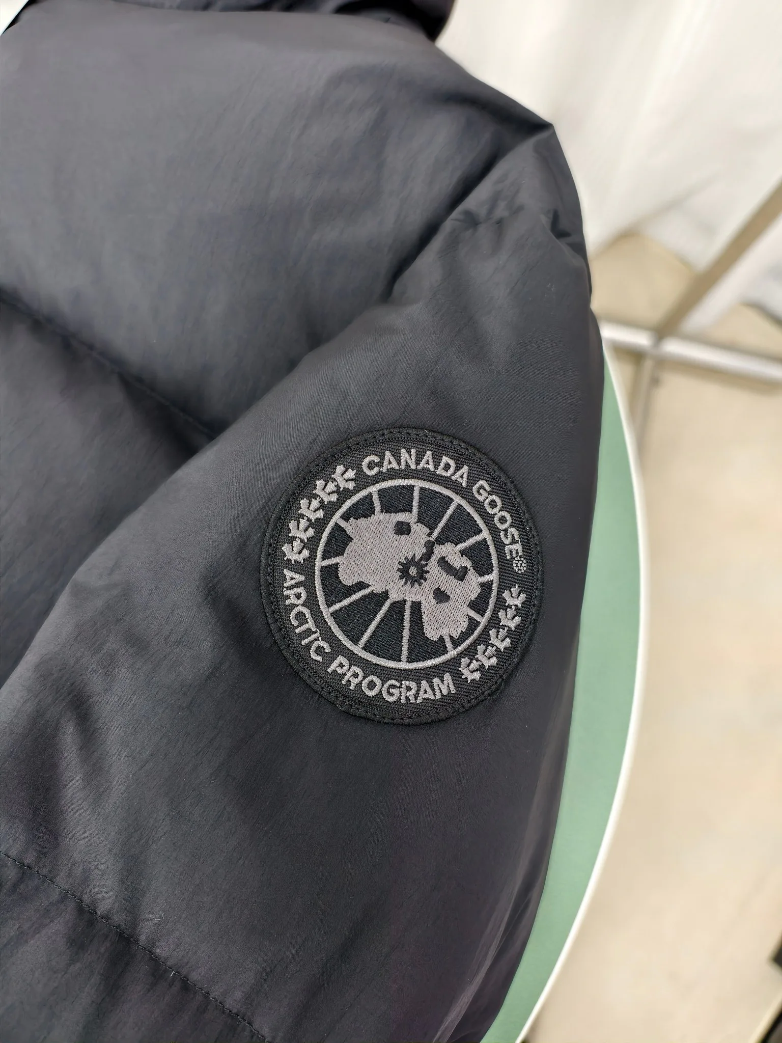 Куртки И Пуховики Женские Canada Goose 18926123