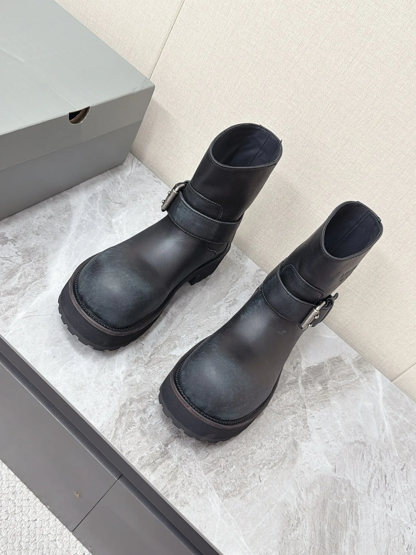 Ботинки Женские Balenciaga 18011904