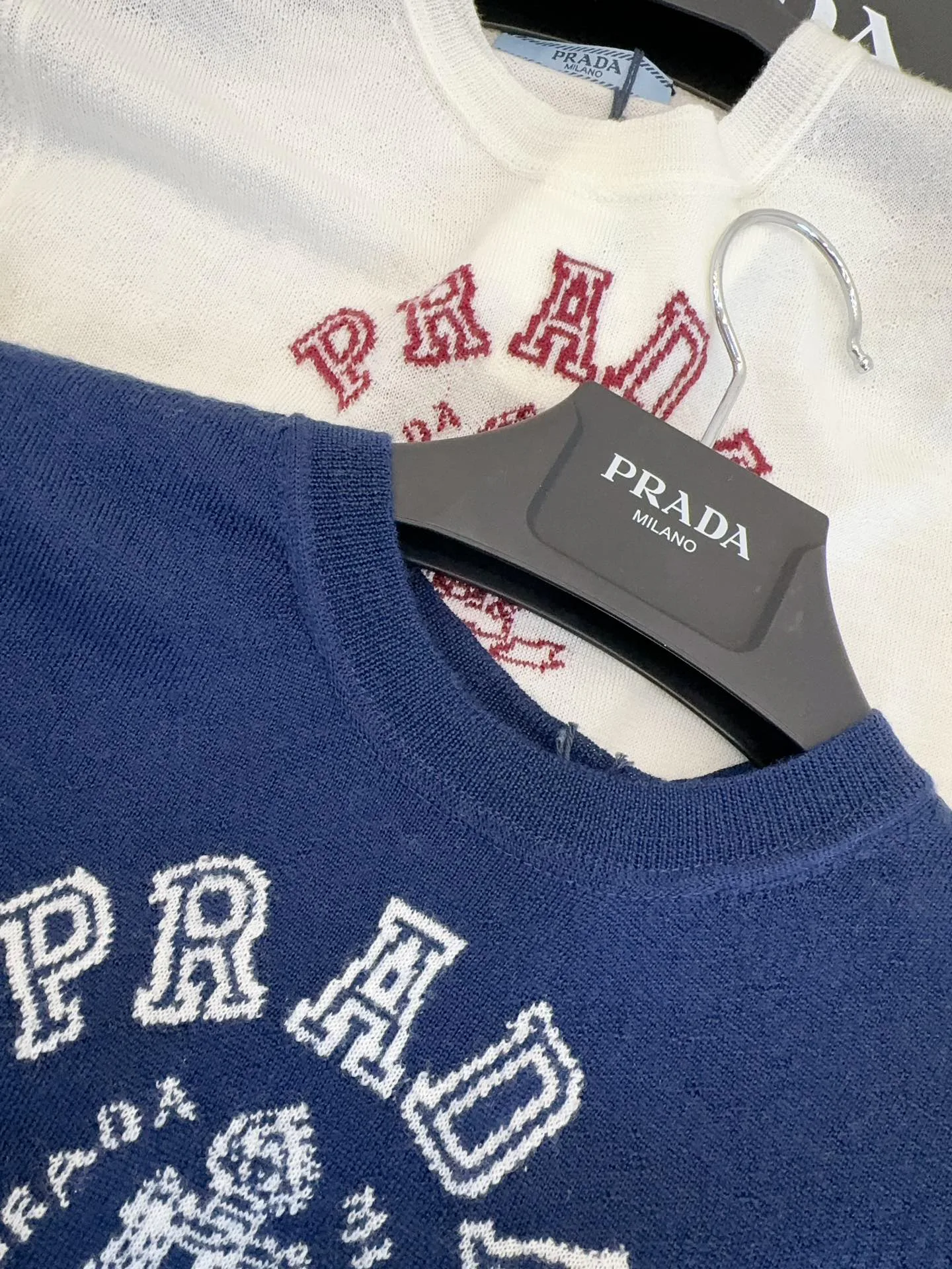 Футболки Женские Prada 2156