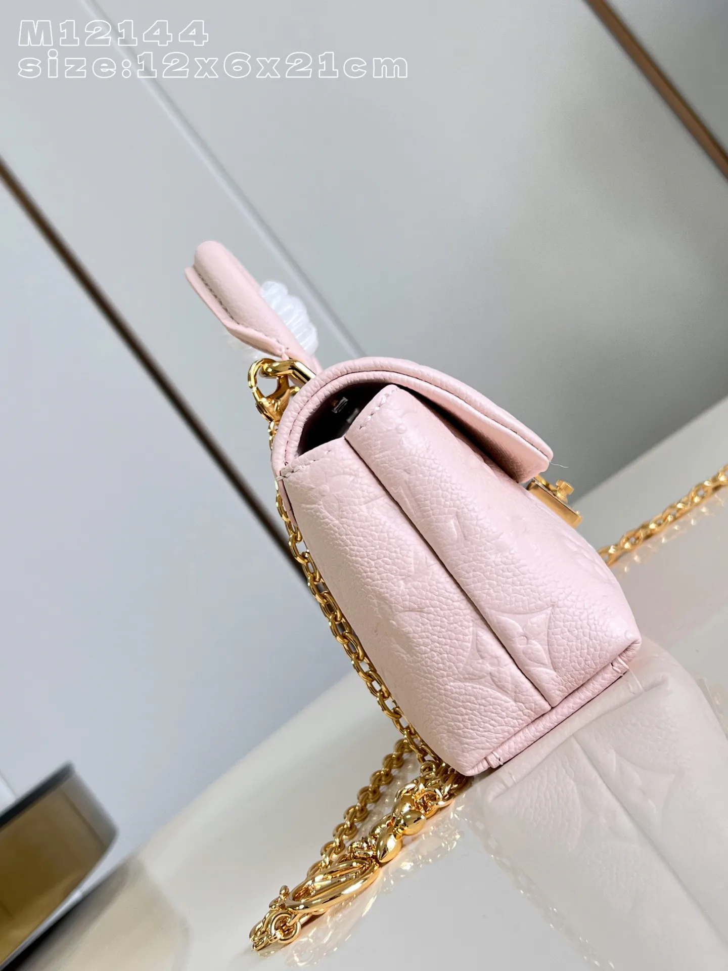 Классические Сумки Женские Louis Vuitton 11428172