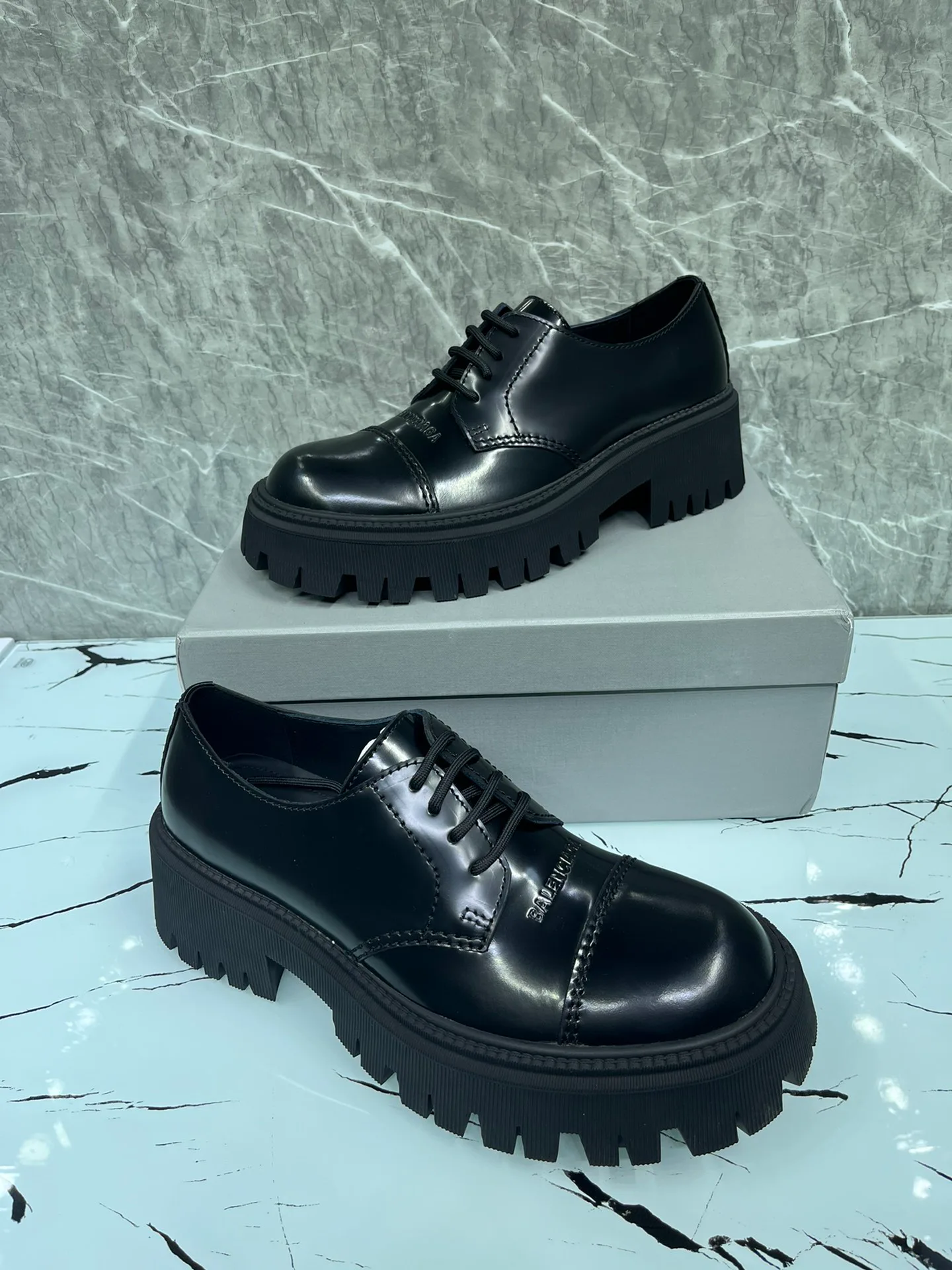 Туфли Женские Balenciaga 9665