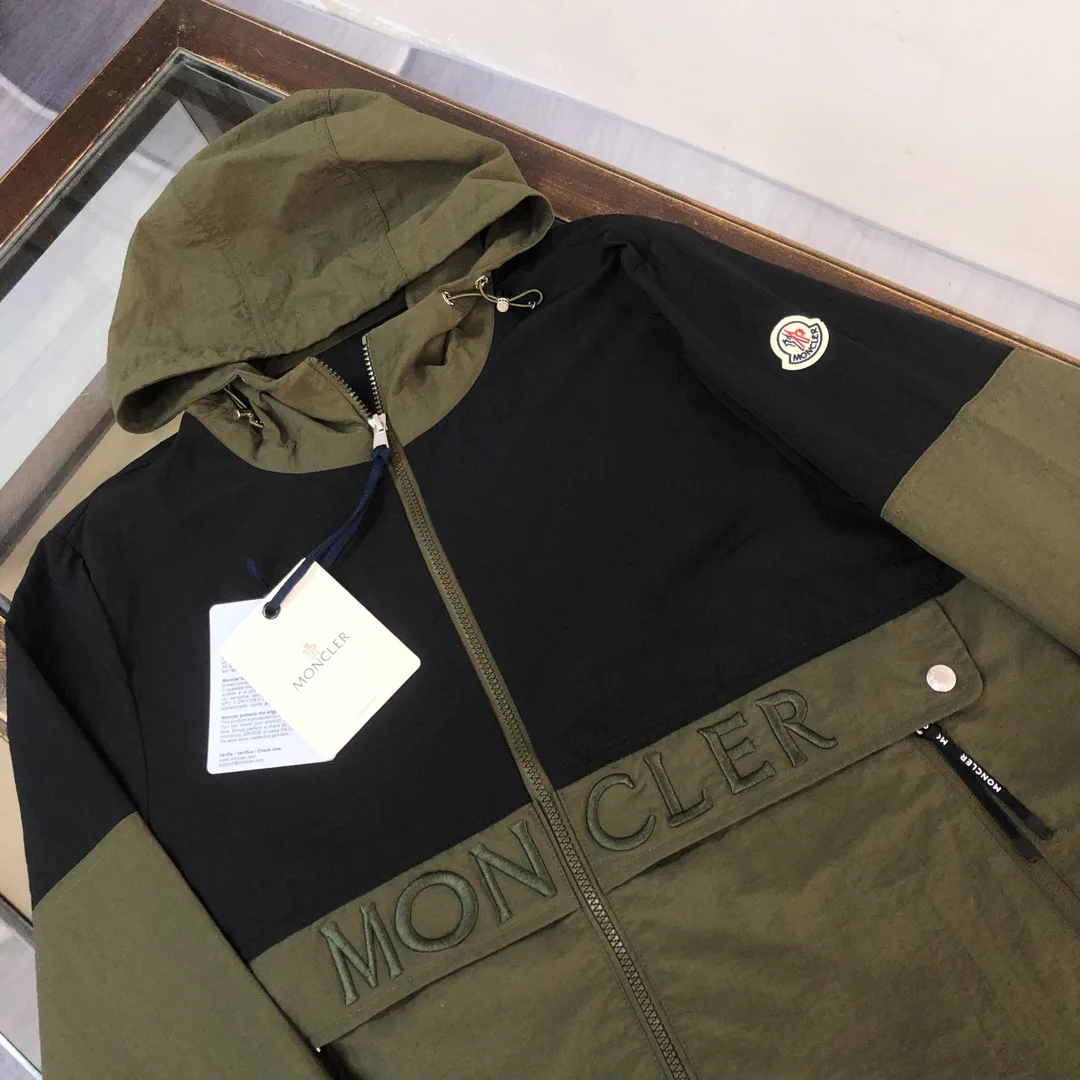 Куртки И Пуховики Женские Moncler 11615970