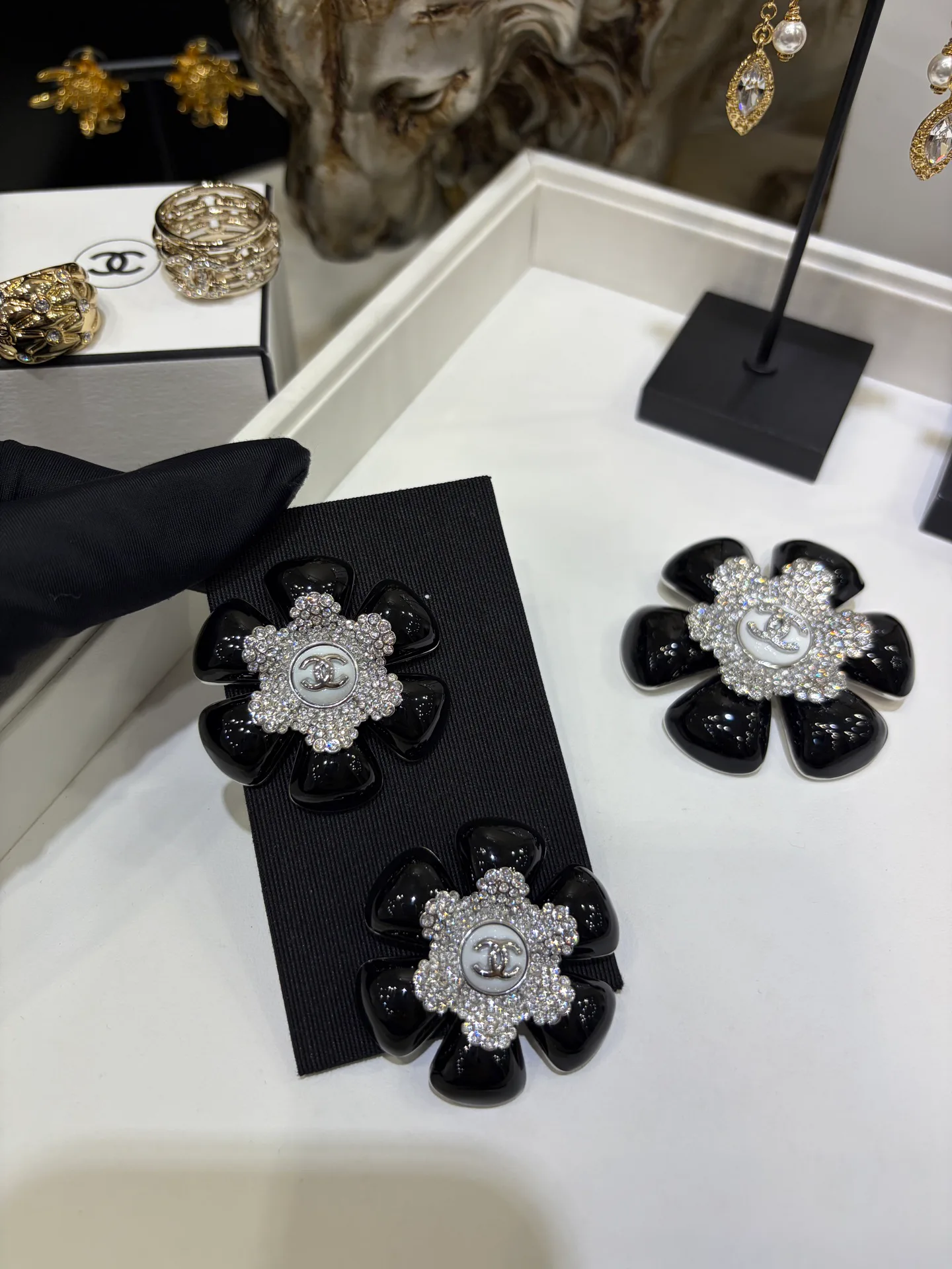 Бижутерия Chanel 11900126