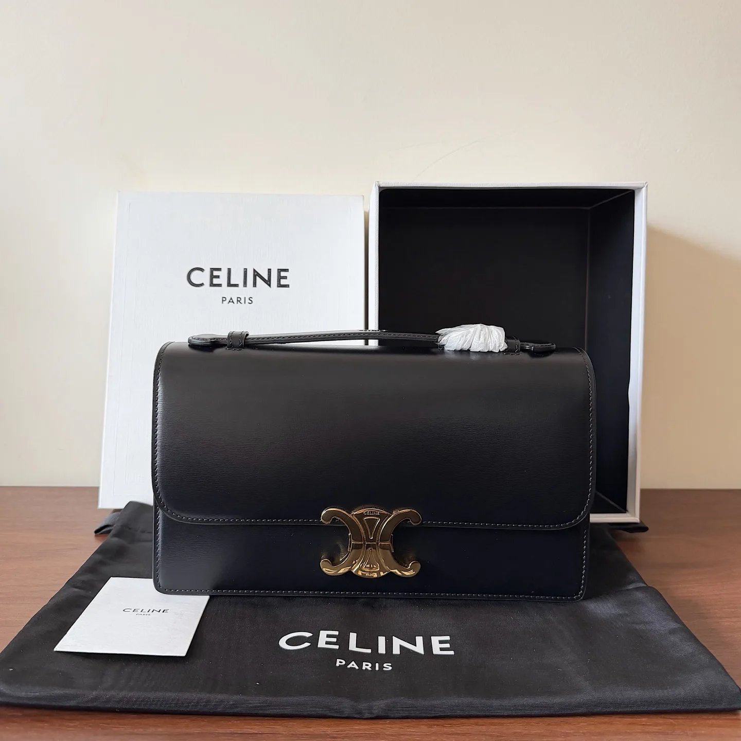 Классические Сумки Женские Celine 17467573