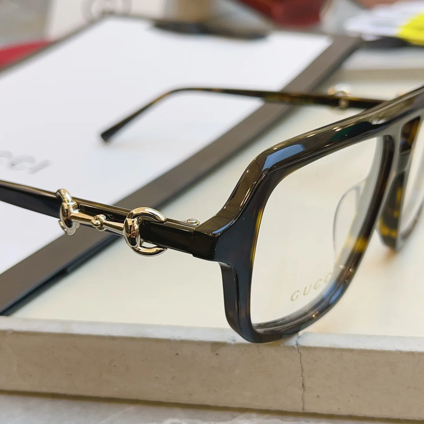 Очки Gucci 11432739