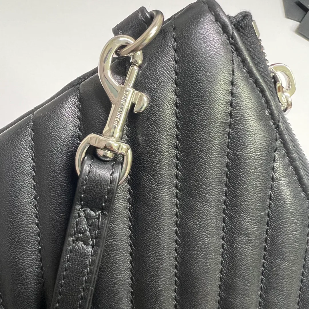 Клатчи Женские Louis Vuitton 810942