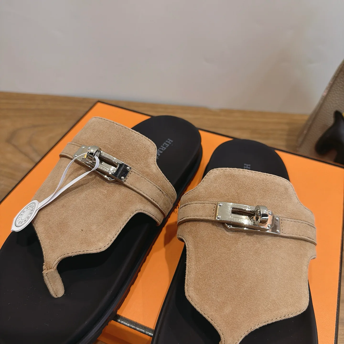 Шлепанцы Женские Hermes 17014855