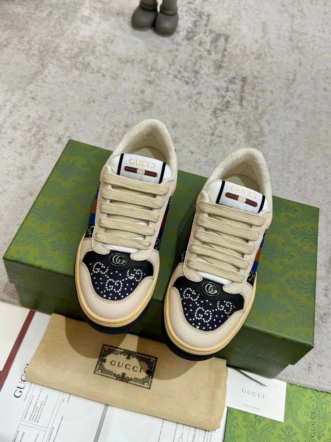 Кроссовки Женские Gucci 944951