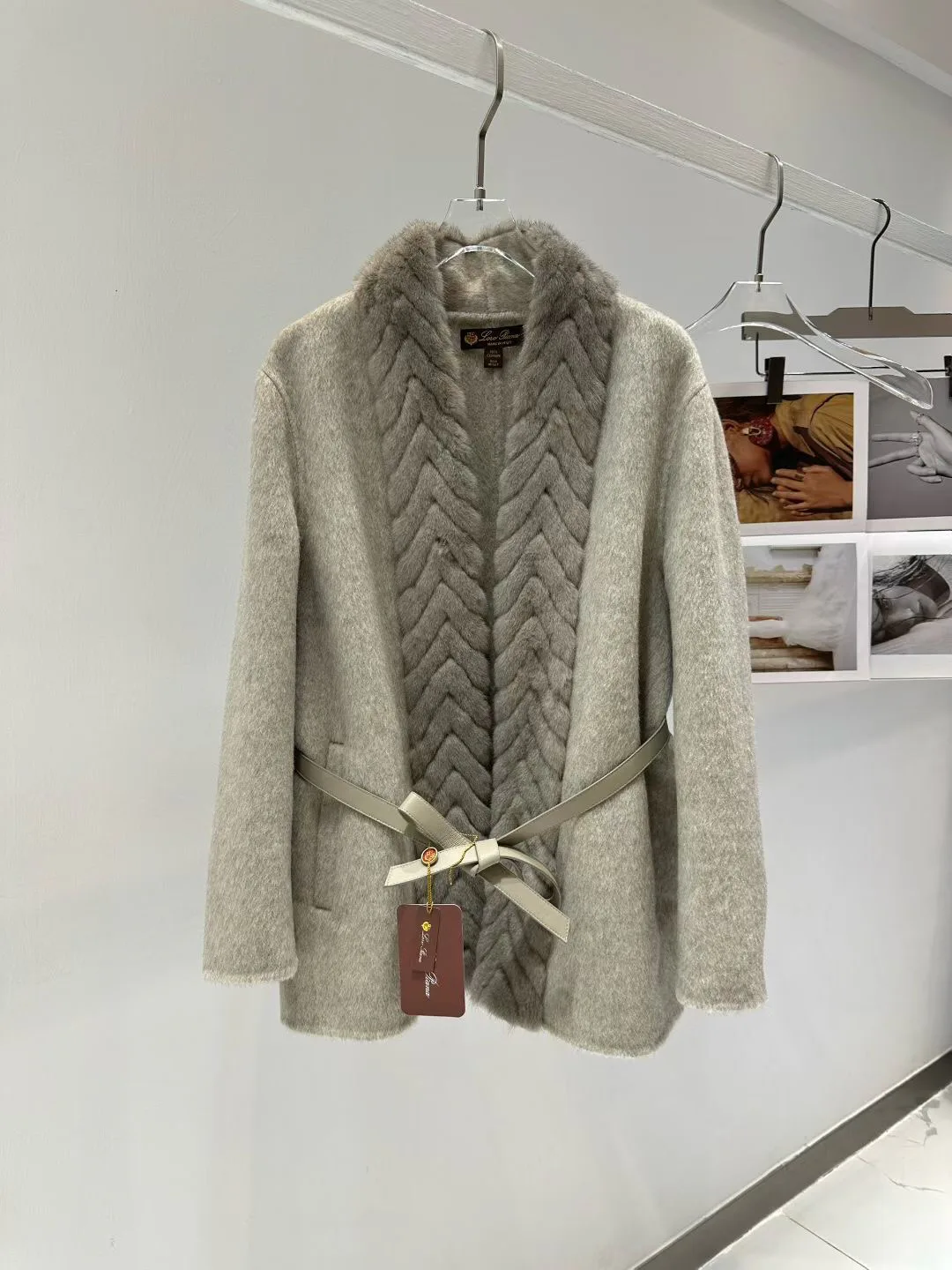 Пальто Женские Loro Piana 17933226