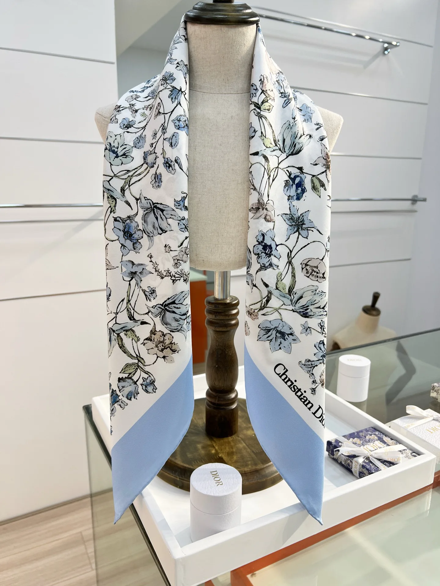 Платки Christian Dior 859916