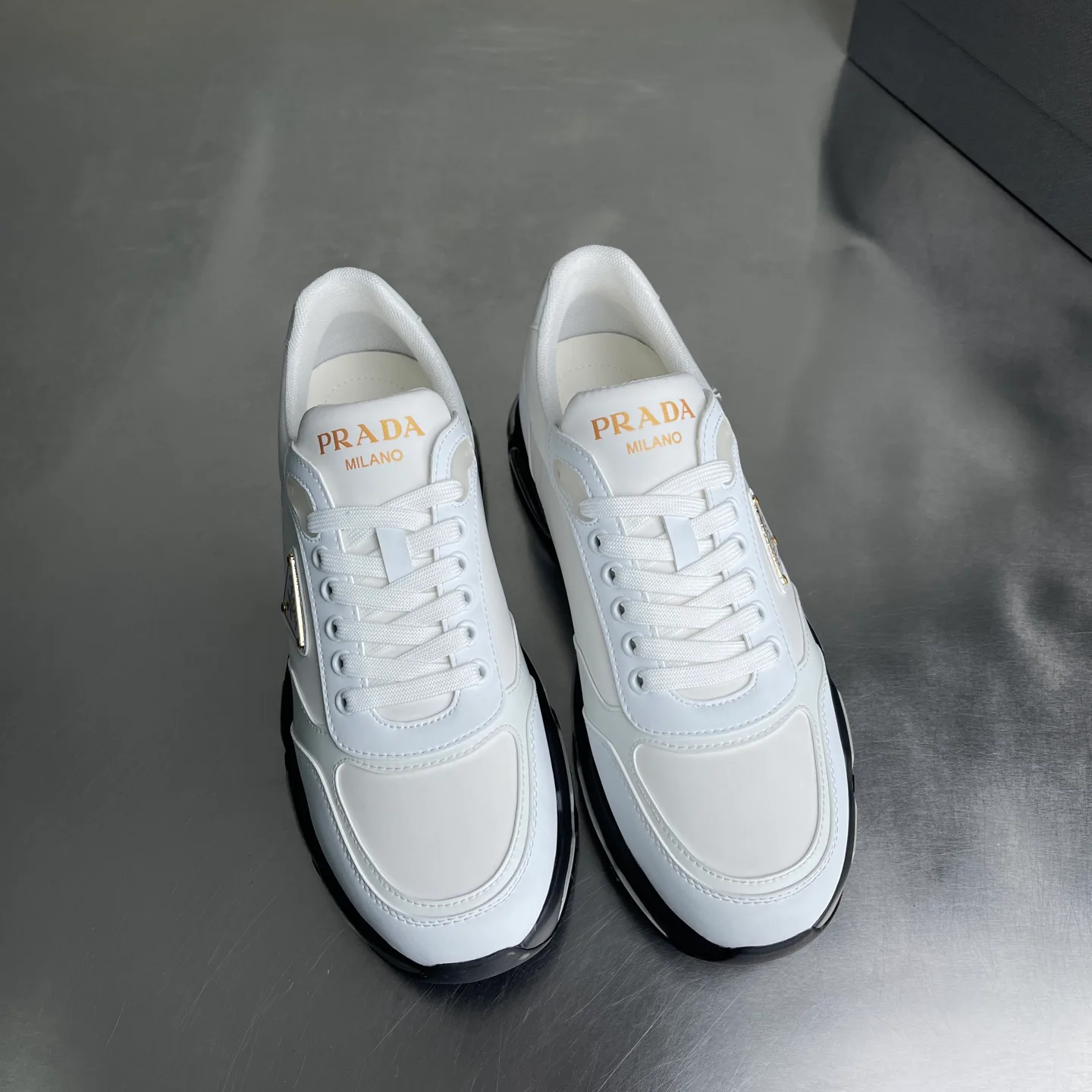 Кроссовки Мужские Prada 836221