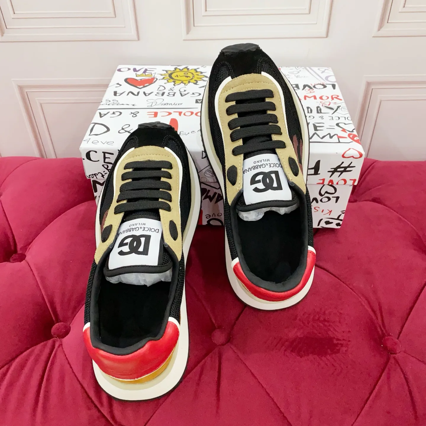 Кроссовки Женские Dolce & Gabbana 68018