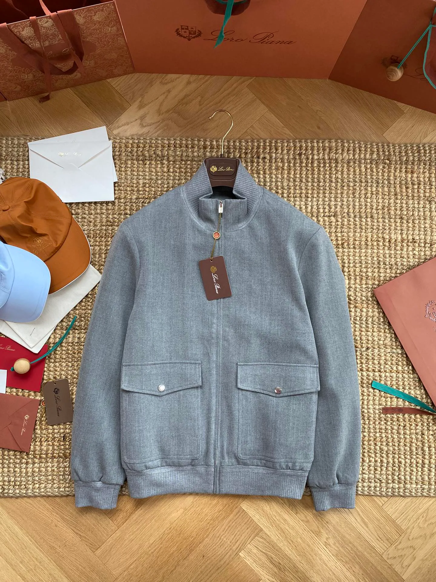 Куртки И Пуховики Мужские Loro Piana 3044050