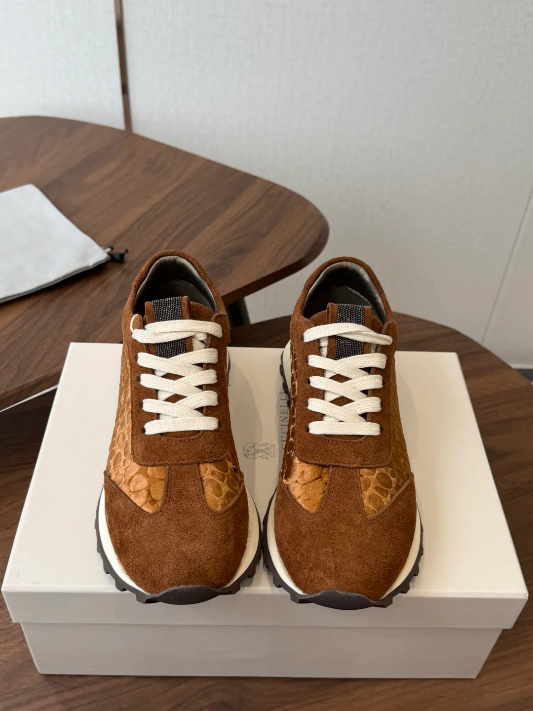 Кроссовки Женские Brunello Cucinelli 17461327