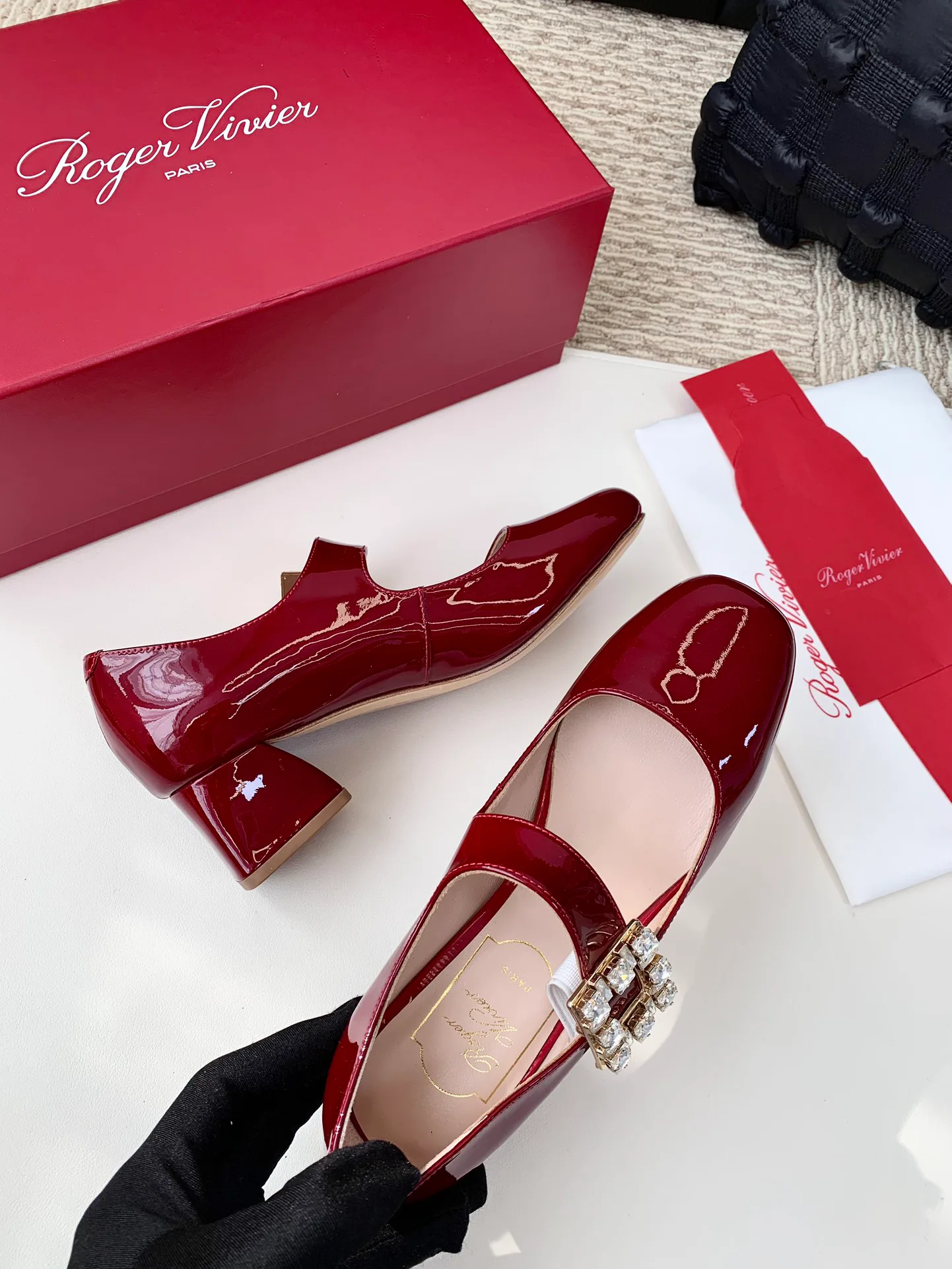 Туфли Женские Roger Vivier 17990356