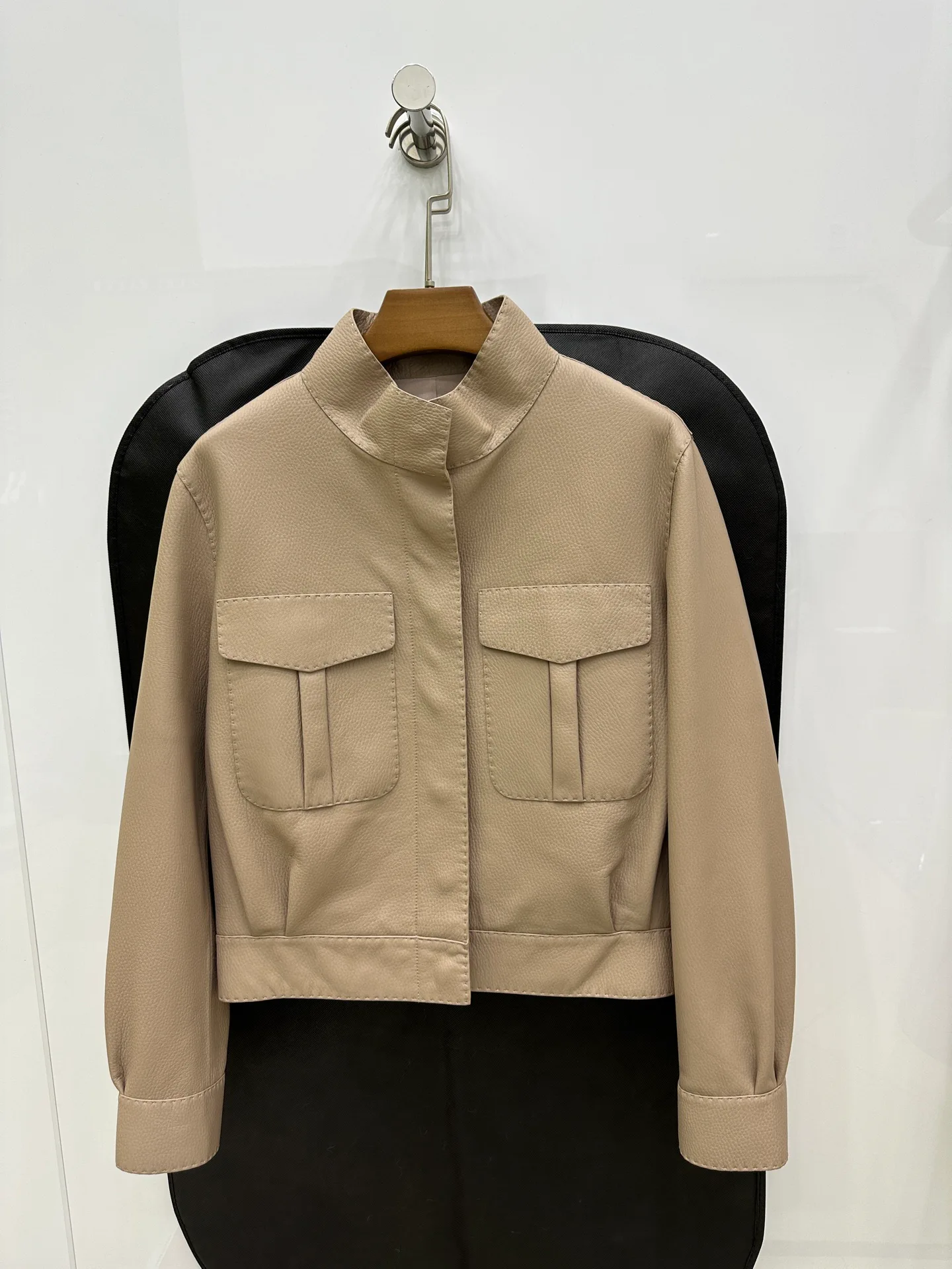 Кожаные Куртки И Дублёнки Женские Hermes 11187843