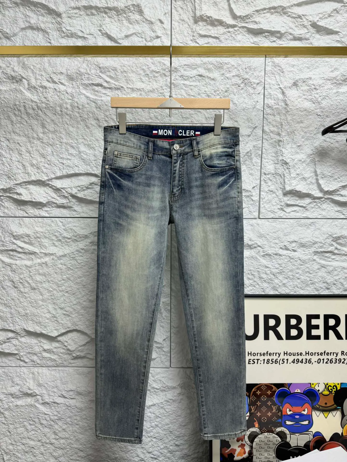 Джинсы Мужские Moncler 11541102