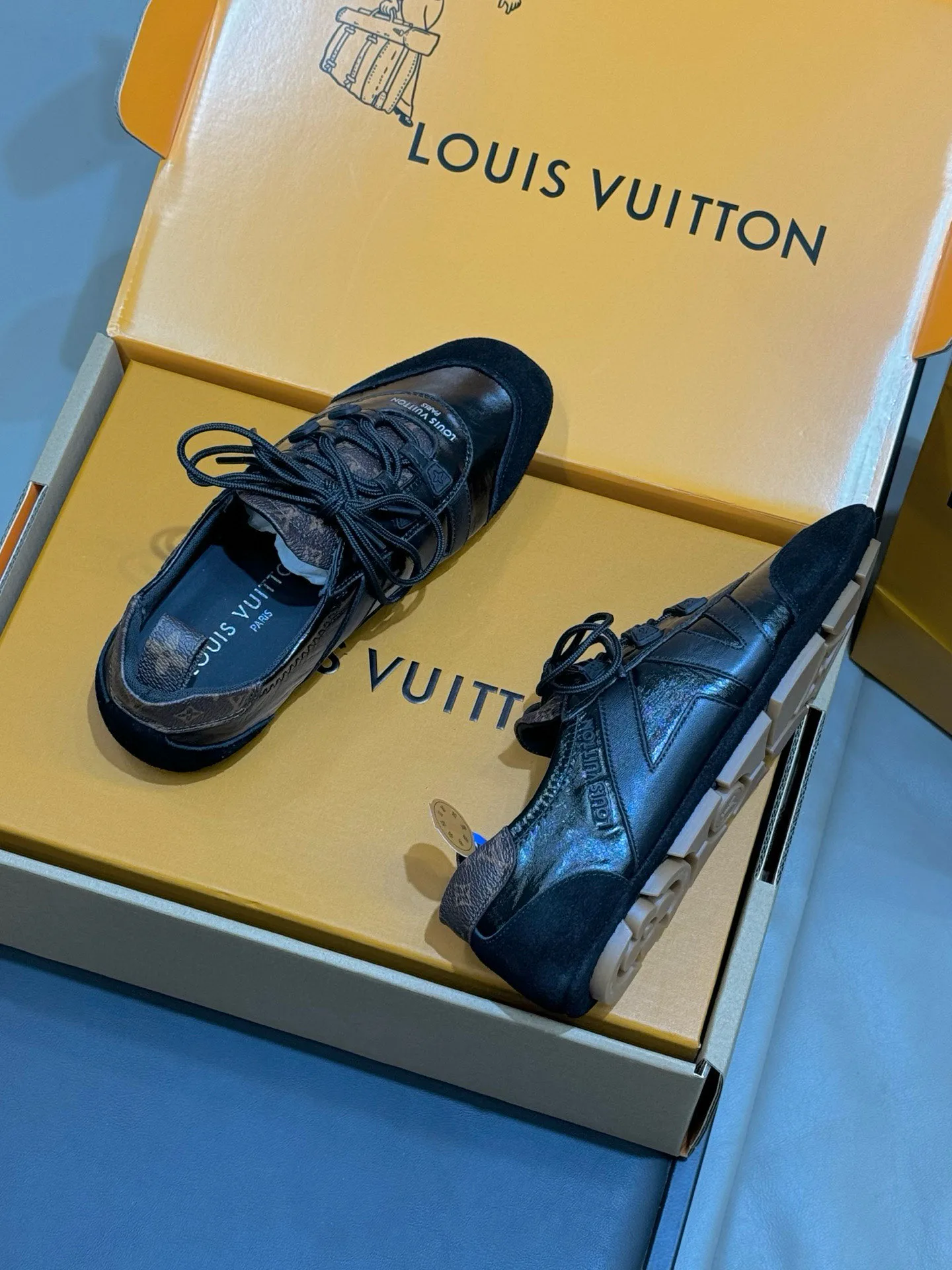 Кроссовки Женские Louis Vuitton 1280031