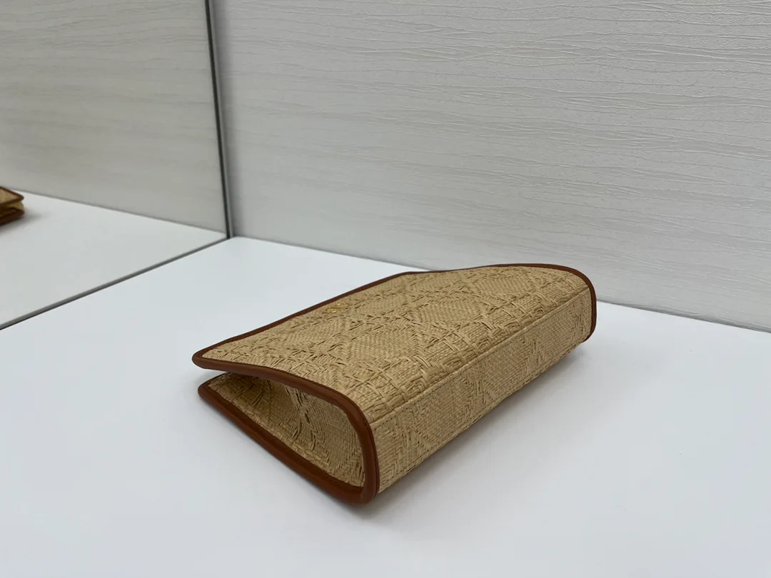 Клатчи Женские Christian Dior 11630099