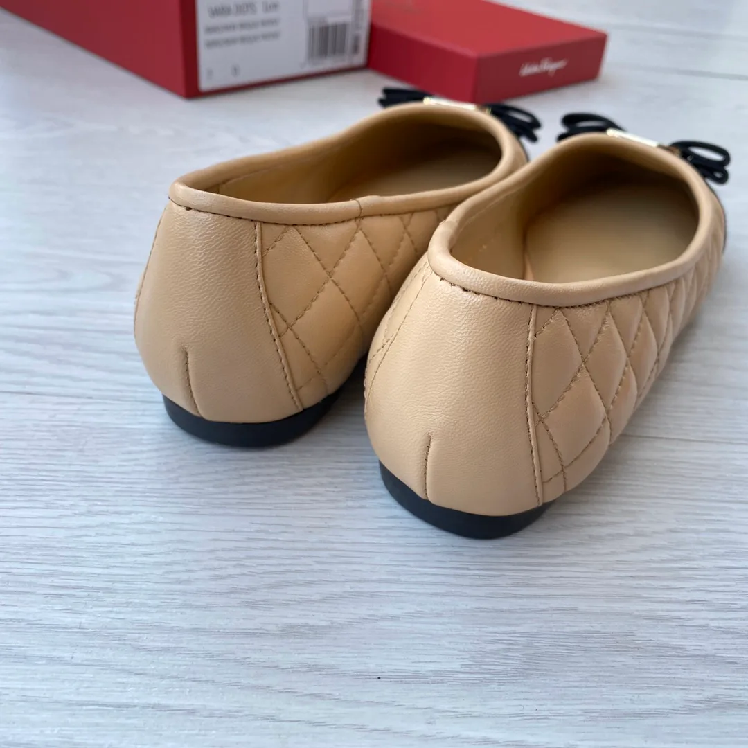 Балетки Женские Salvatore Ferragamo 29919