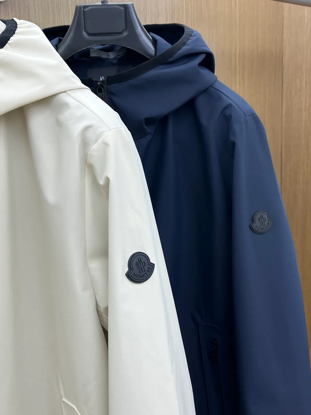 Куртки И Пуховики Мужские Moncler 17410561
