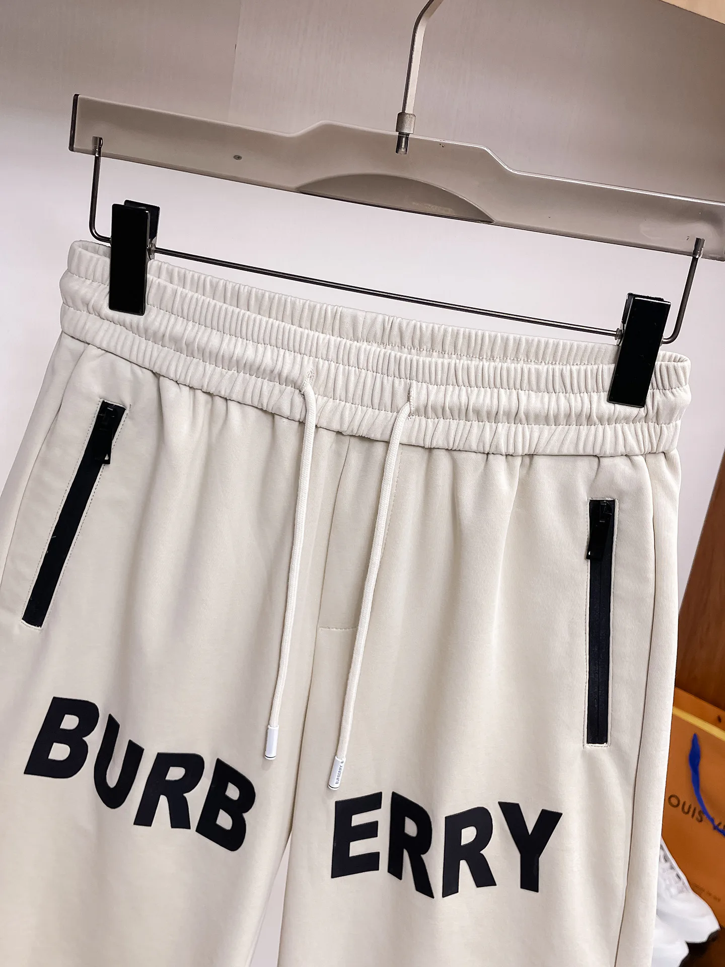 Шорты Мужские Burberry 13417638