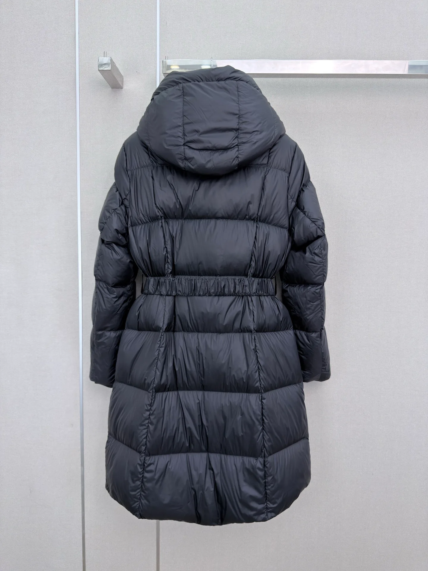 Куртки И Пуховики Женские Prada 18108885