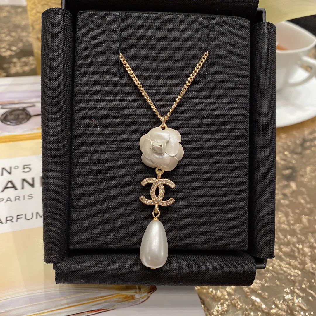 Бижутерия Chanel 1061597