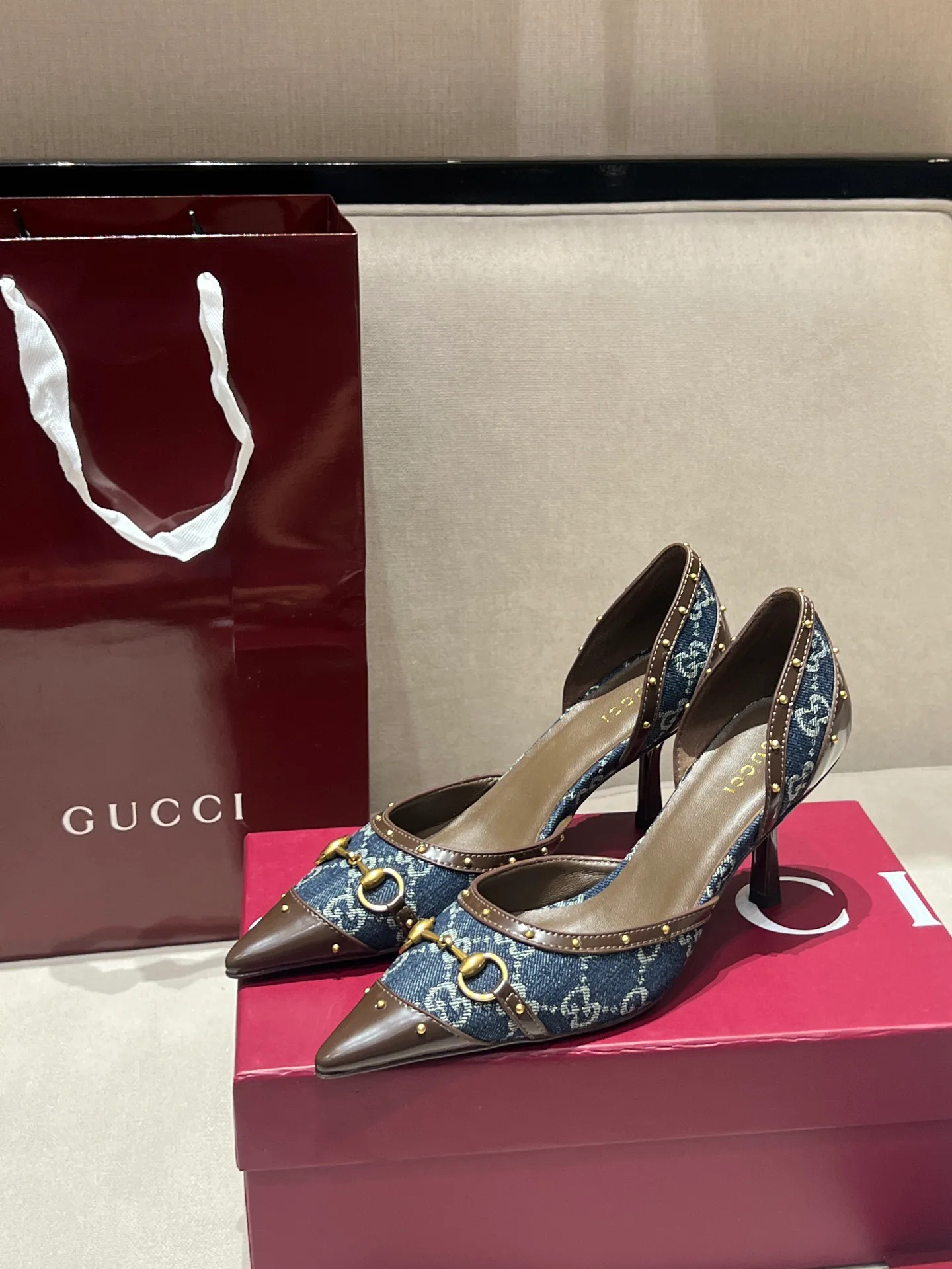 Туфли Женские Gucci 18020263