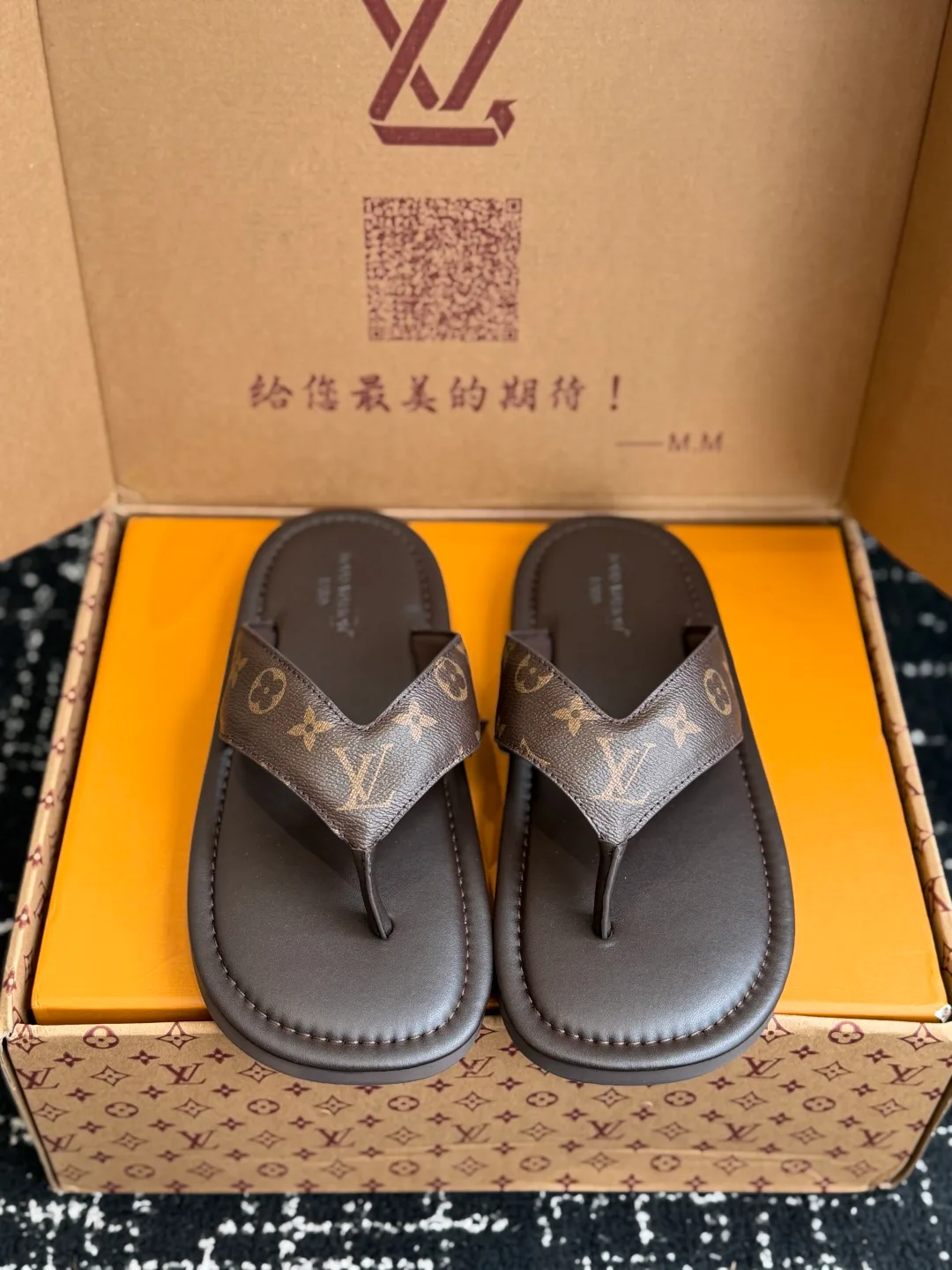 Шлепанцы Мужские Louis Vuitton 17615641