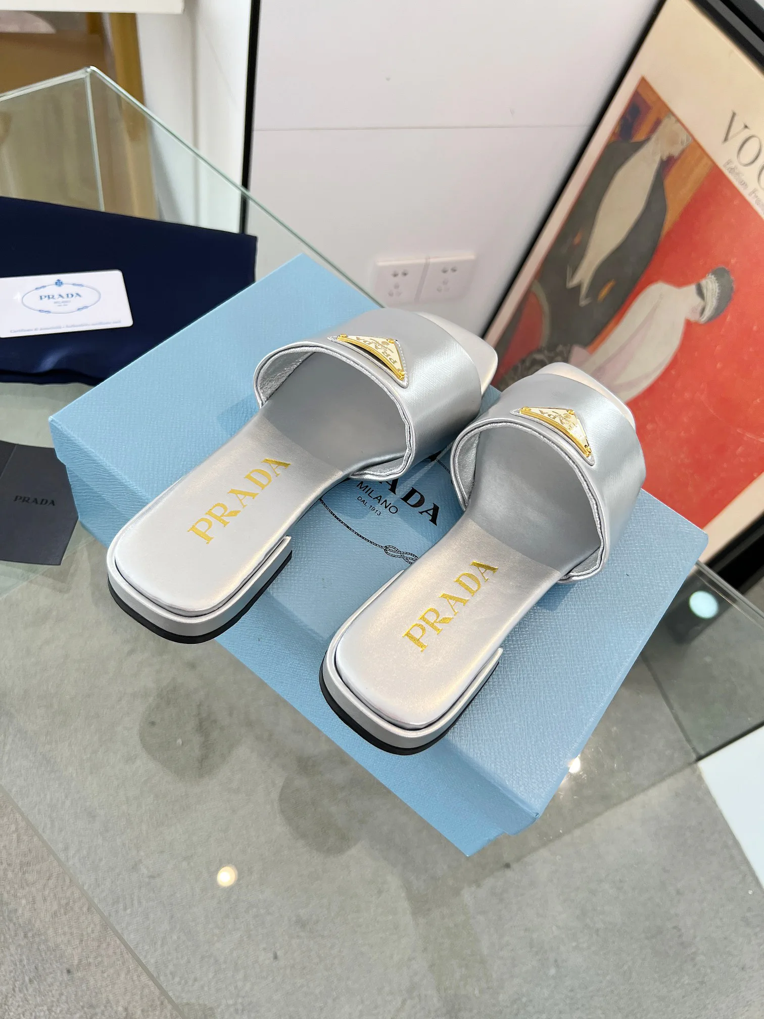 Шлепанцы Женские Prada 11386442
