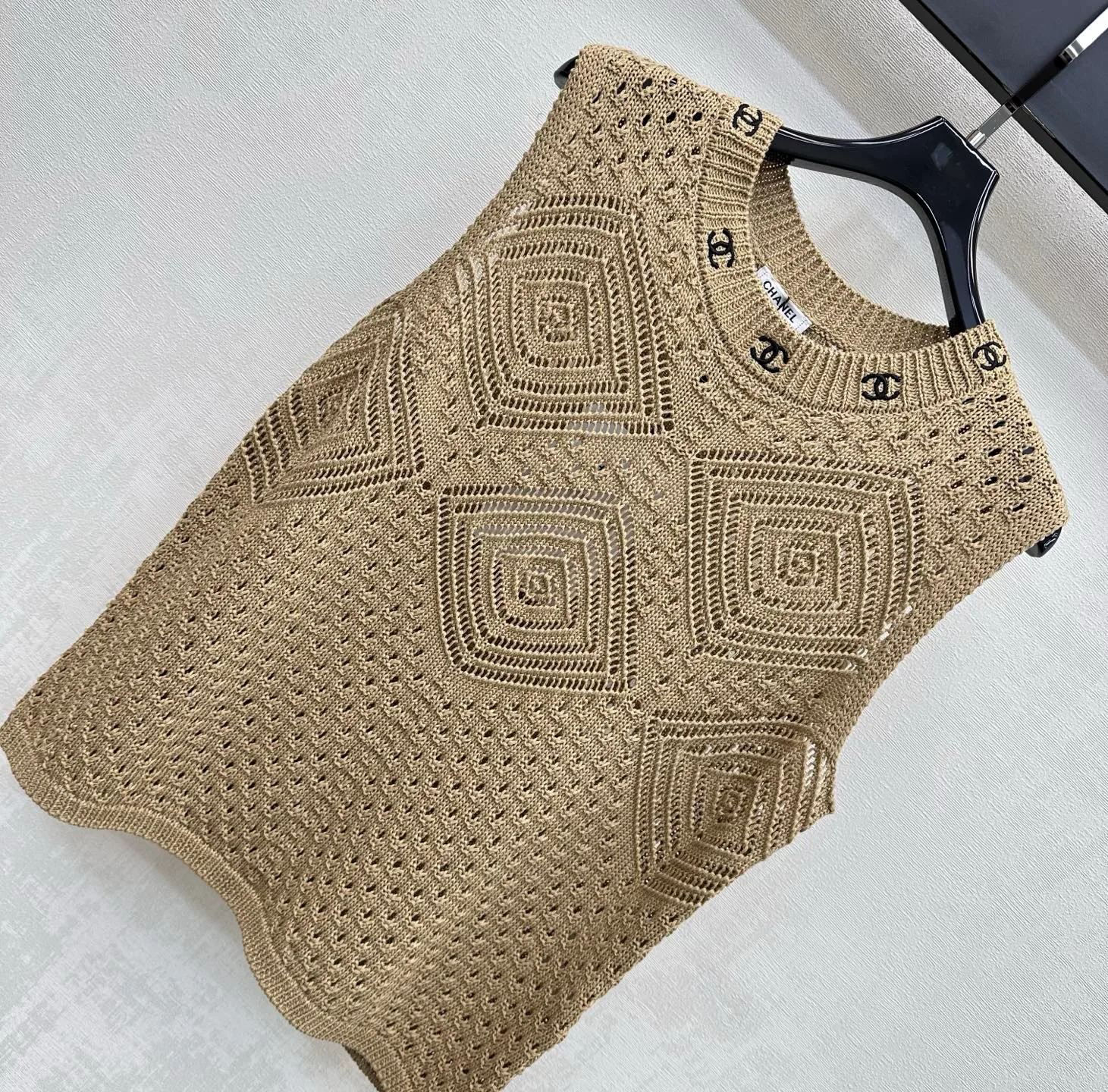 Жилеты Женские Chanel 13275407