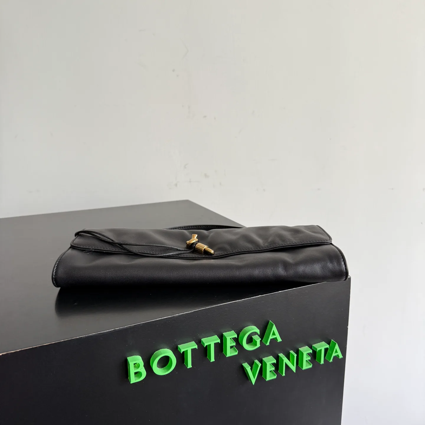 Клатчи Женские Bottega Veneta 11393187