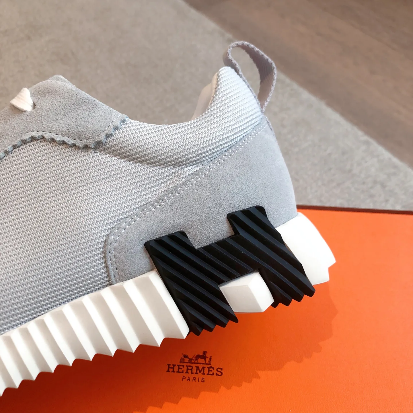 Кроссовки Женские Hermes 1154426