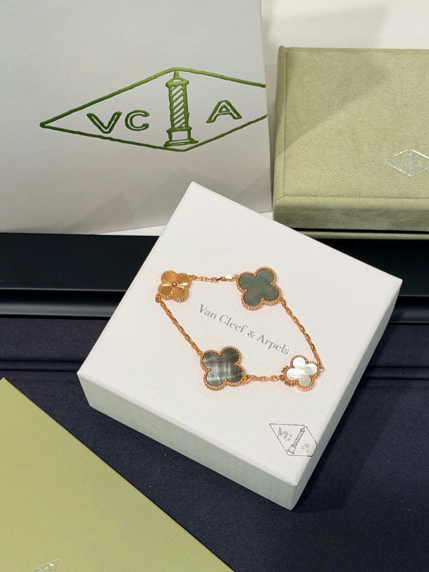 Бижутерия Van Cleef & Arpels 17843076