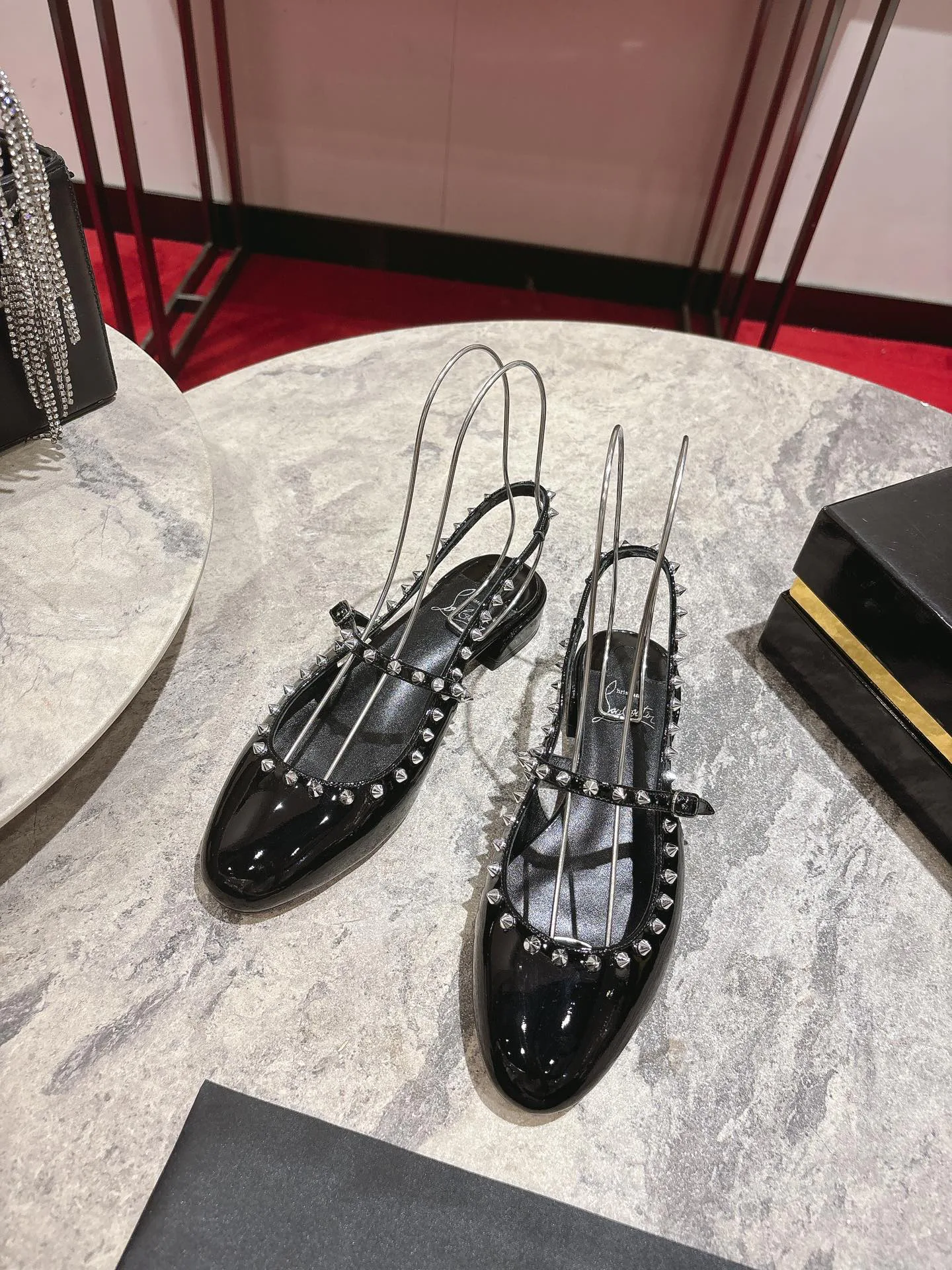 Туфли Женские Christian Louboutin 29938