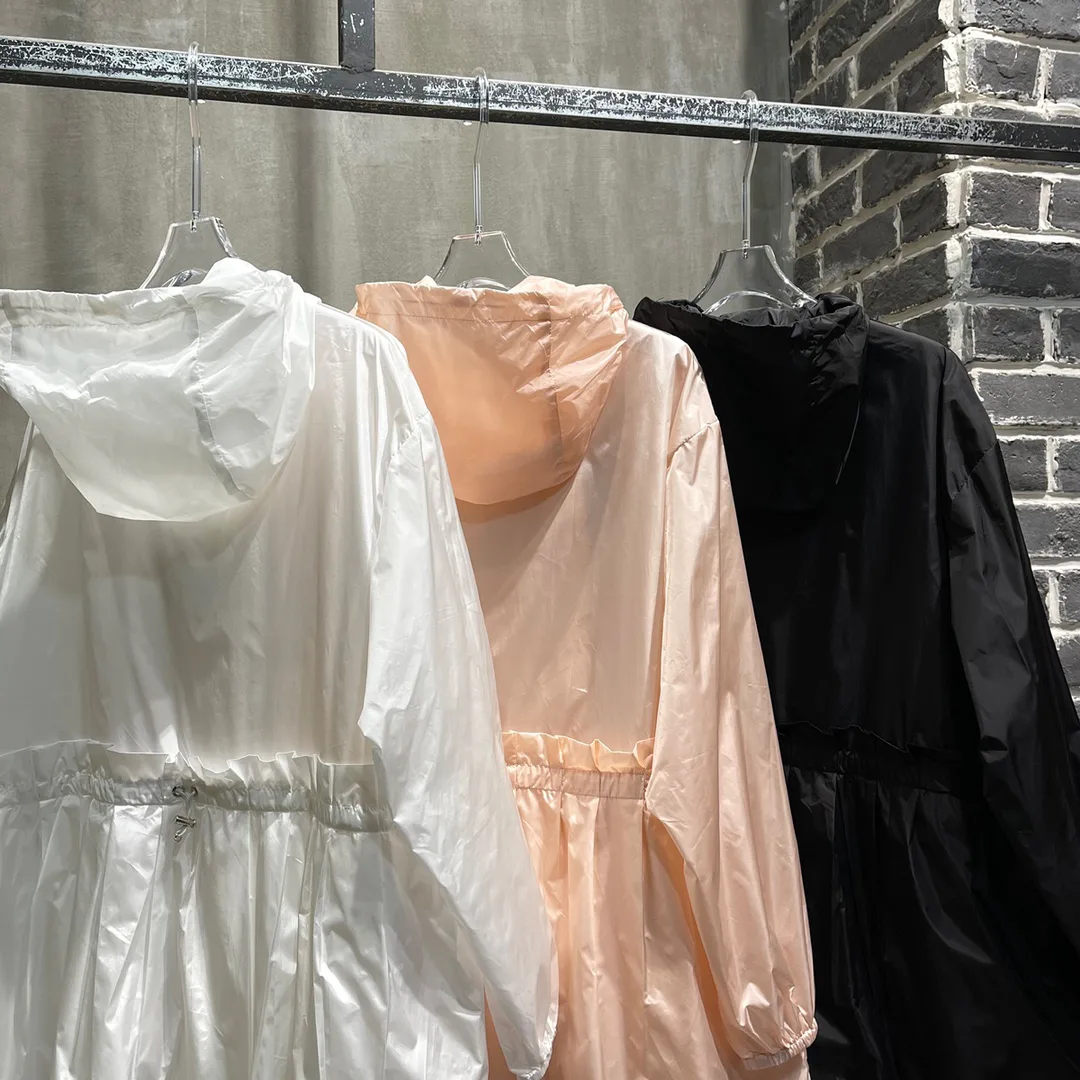 Куртки И Пуховики Женские Moncler 22544