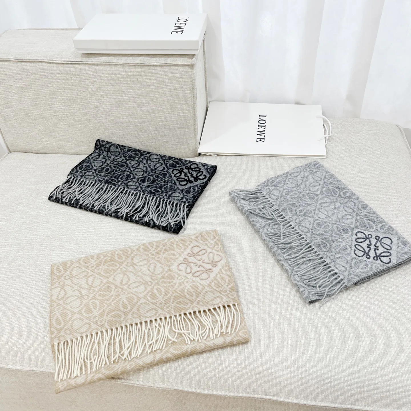 Шарфы Loewe 240028