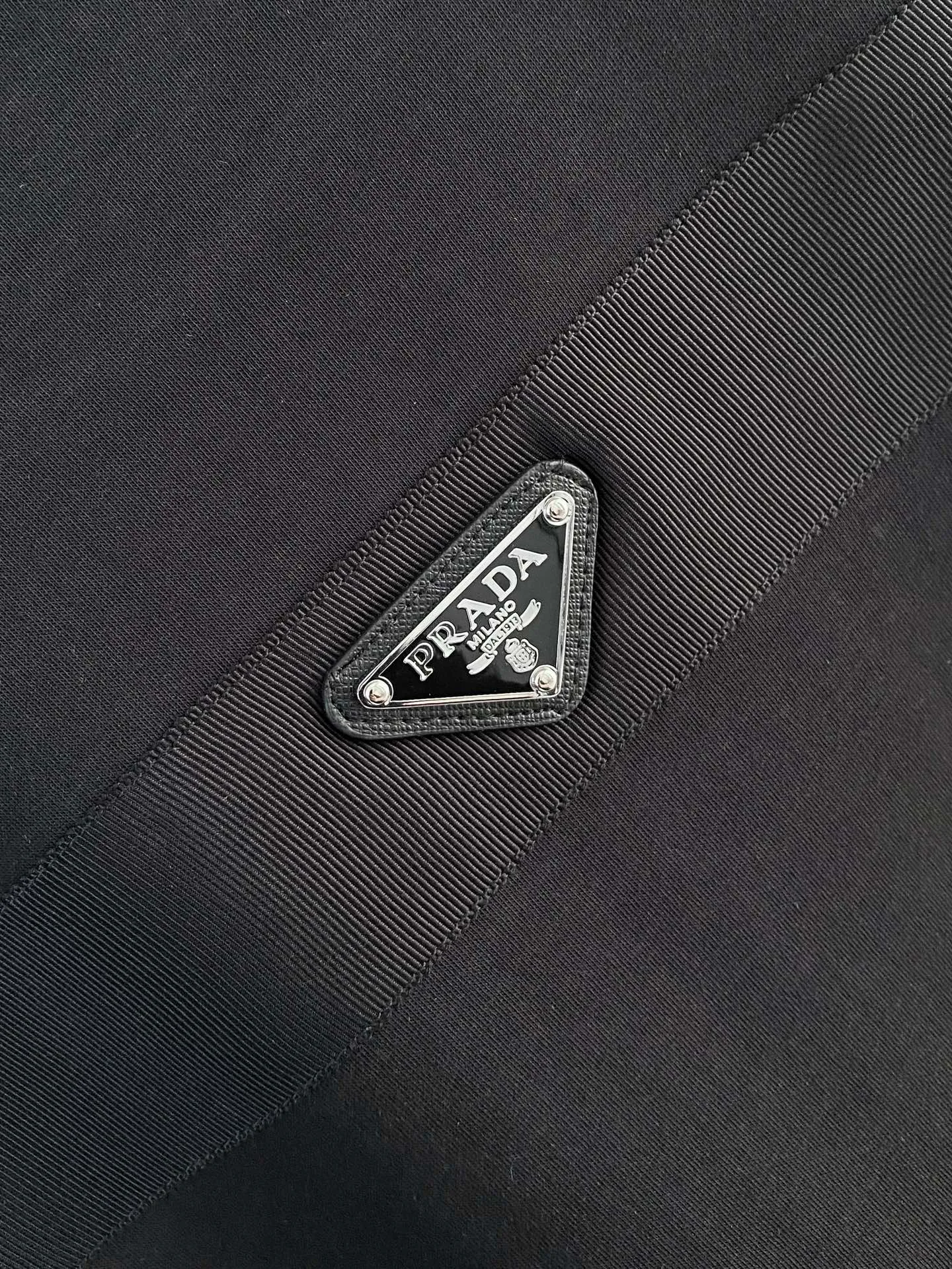 Футболки Мужские Prada 11929764