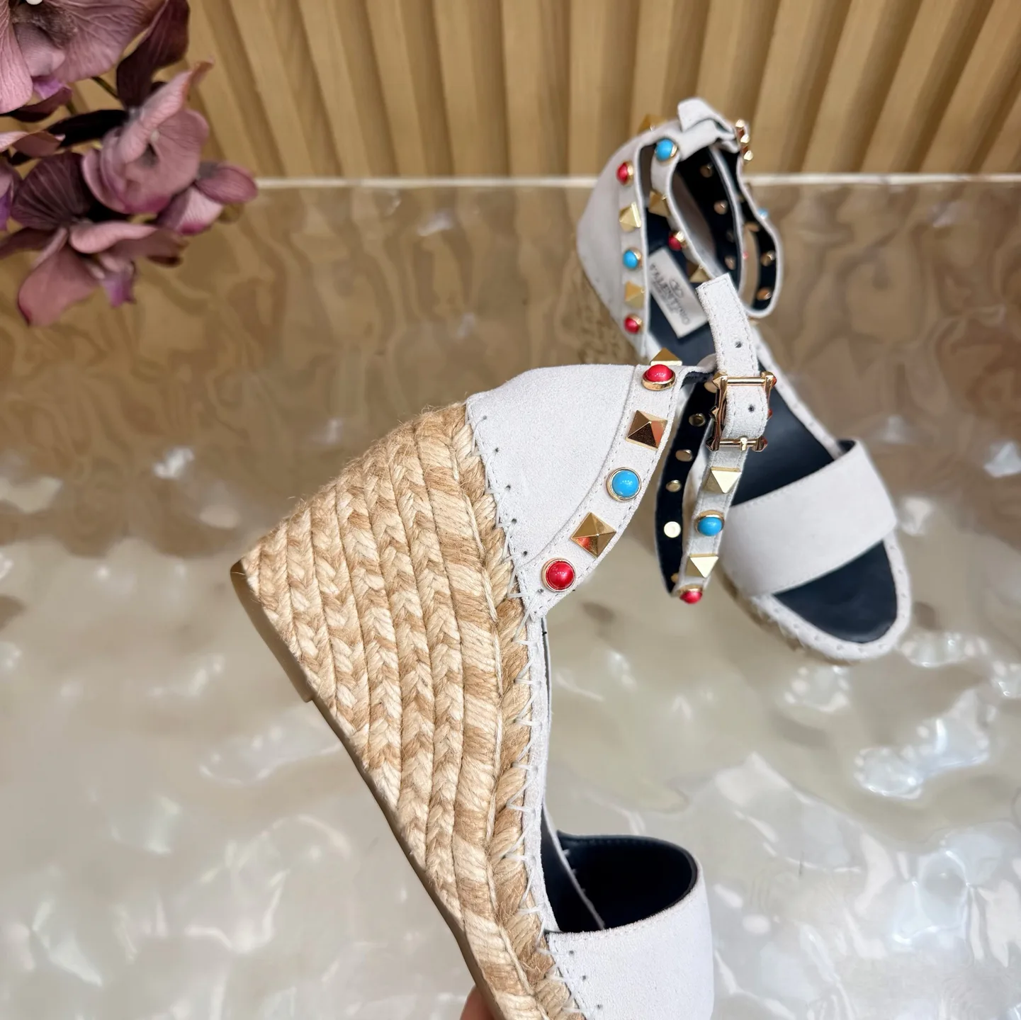 Босоножки Женские Valentino 17728249
