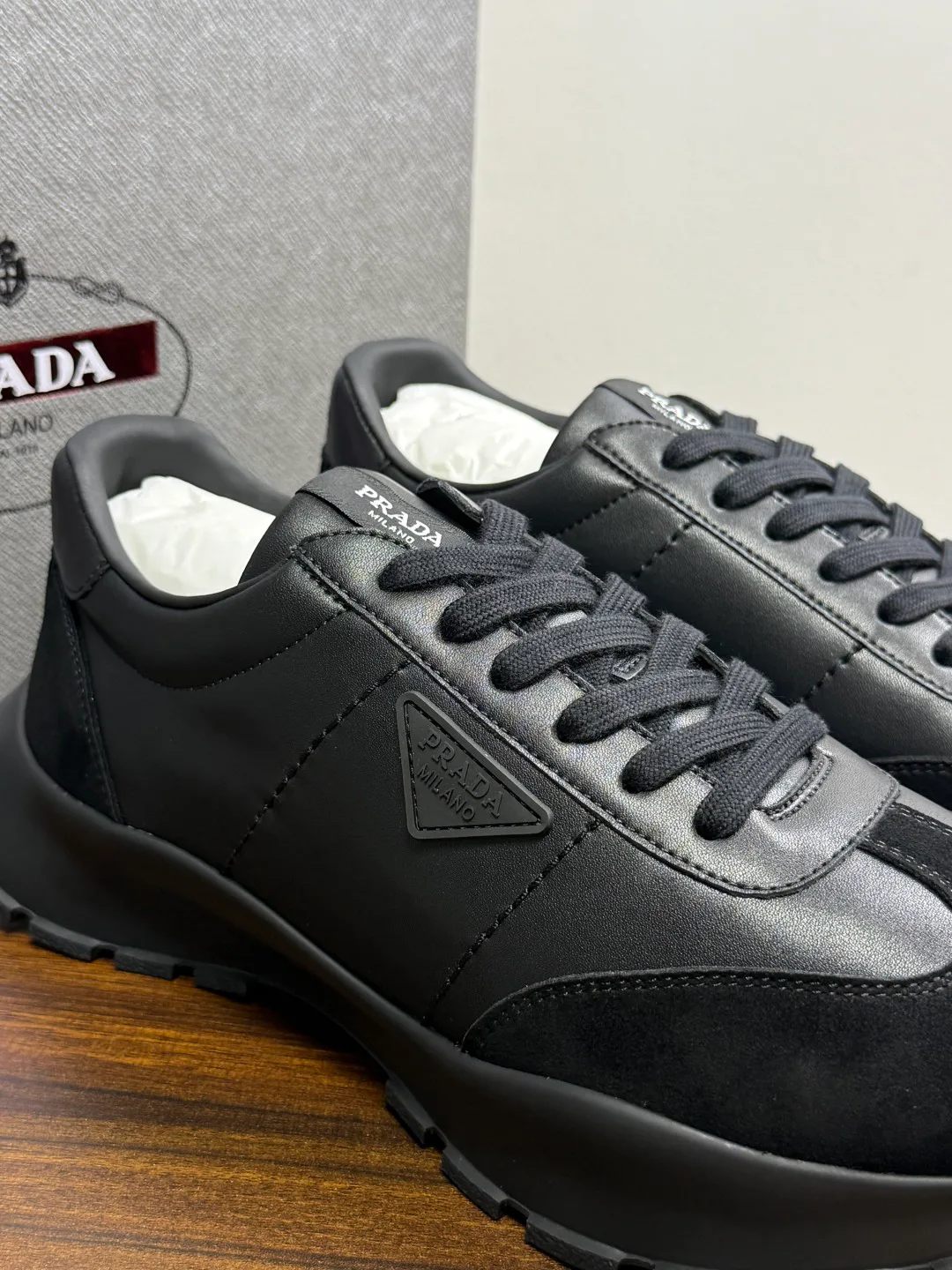 Кроссовки Мужские Prada 19623446