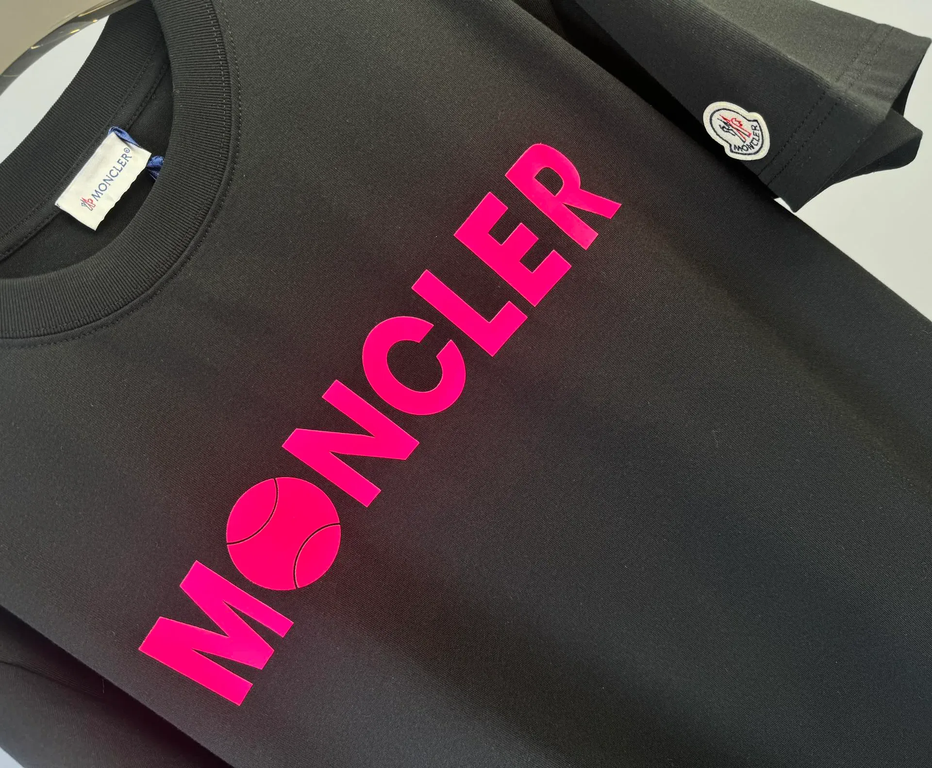 Футболки Женские Moncler 9743