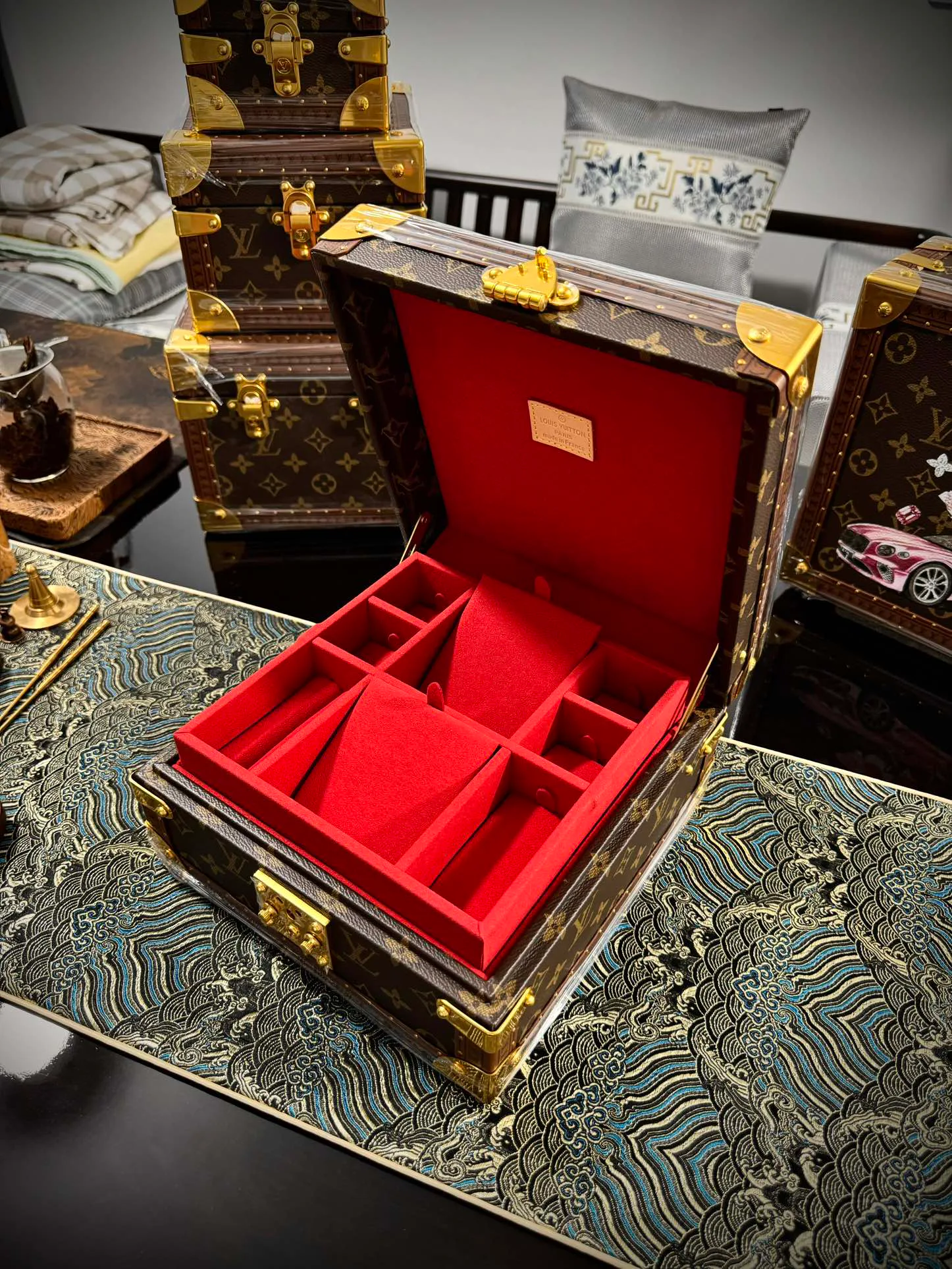 Текстиль Louis Vuitton 1383354