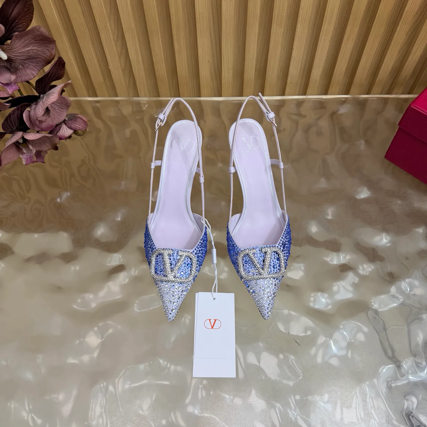 Босоножки Женские Valentino 18645829