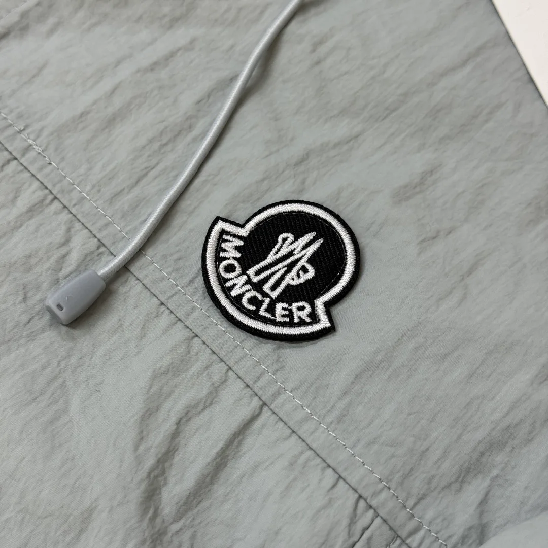 Куртки И Пуховики Мужские Moncler 17286060